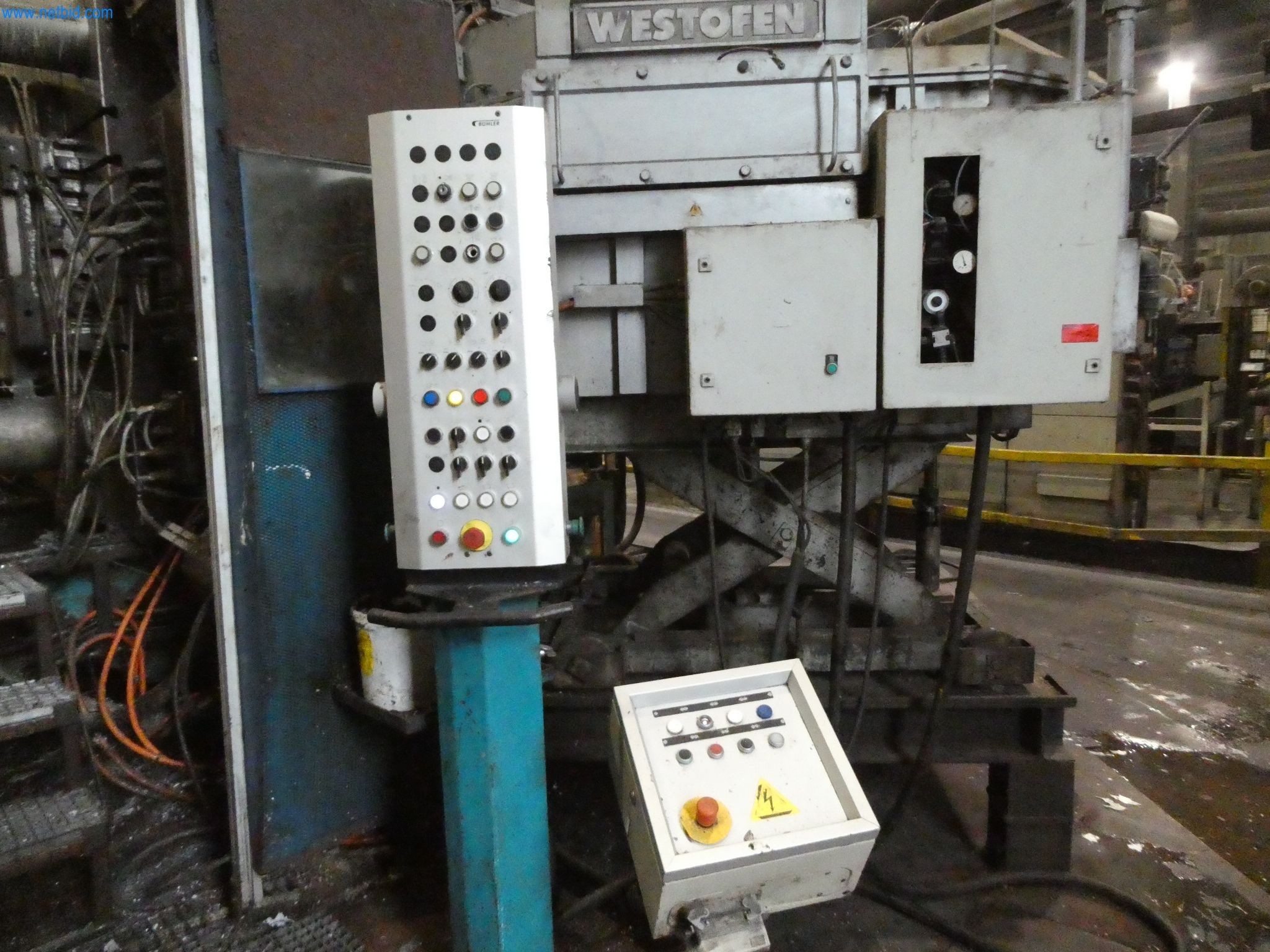 Machines & systems for light metal die casting (powertrain & structural parts)-16