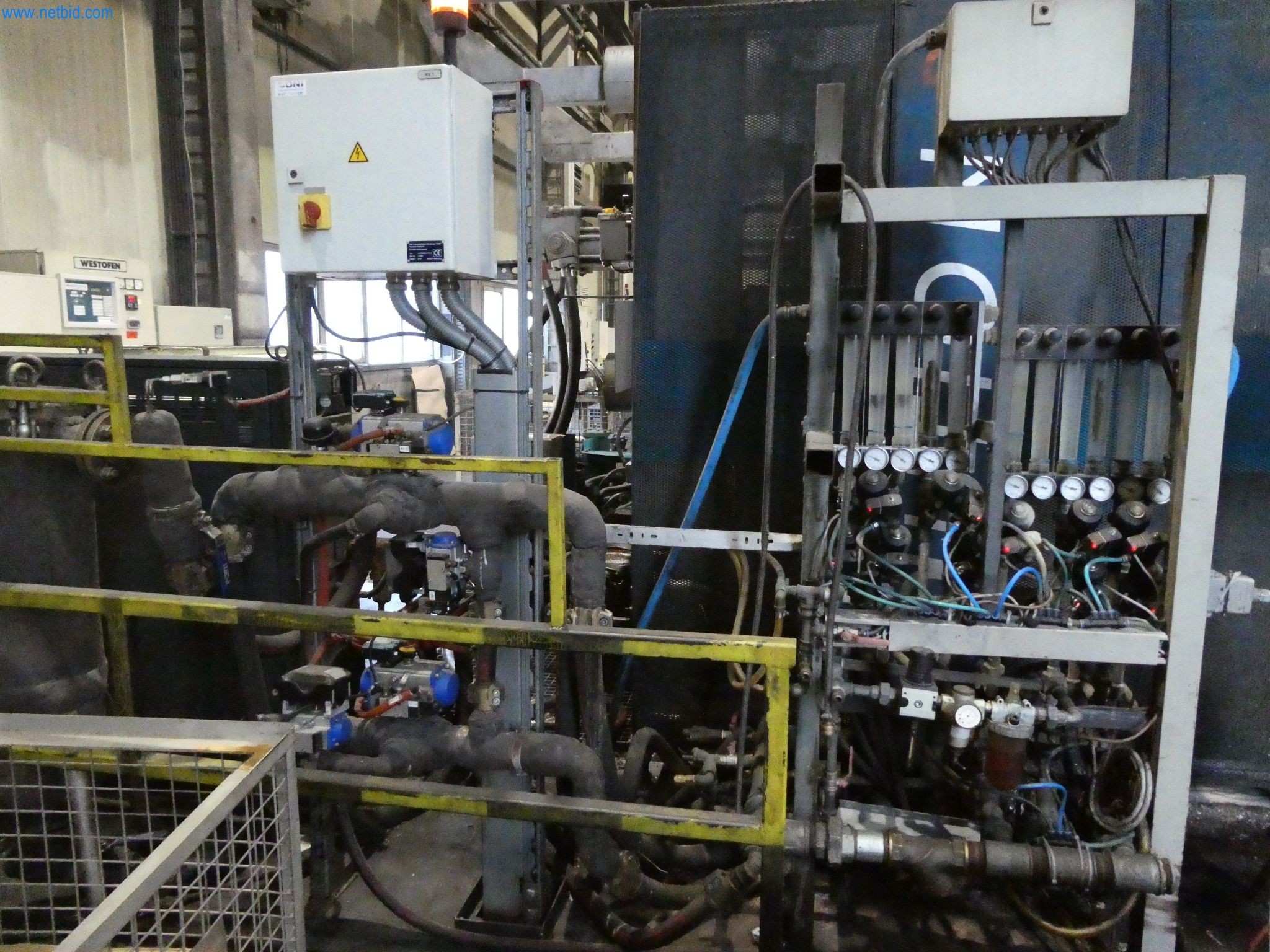 Machines & systems for light metal die casting (powertrain & structural parts)-22