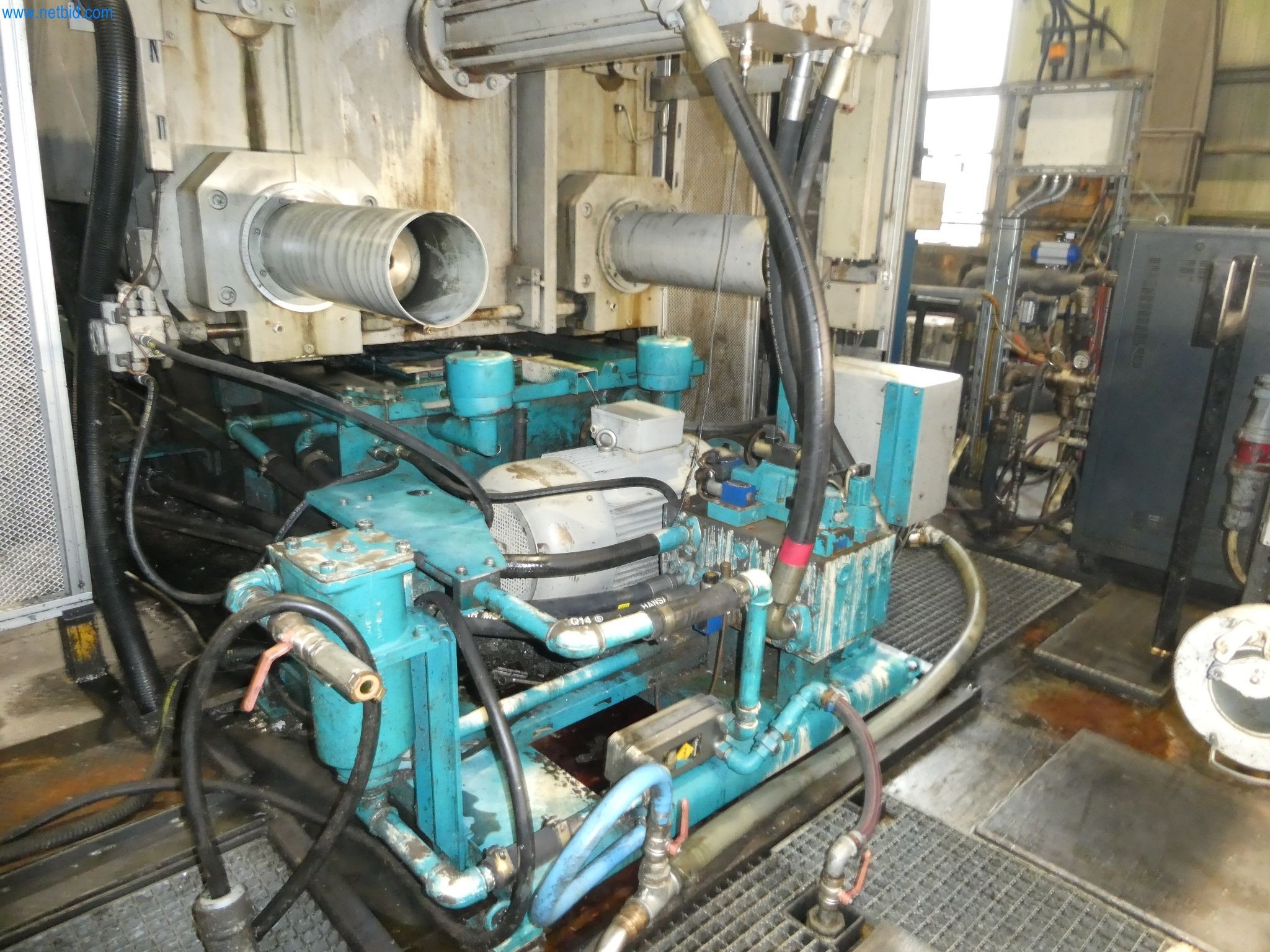 Machines & systems for light metal die casting (powertrain & structural parts)-5