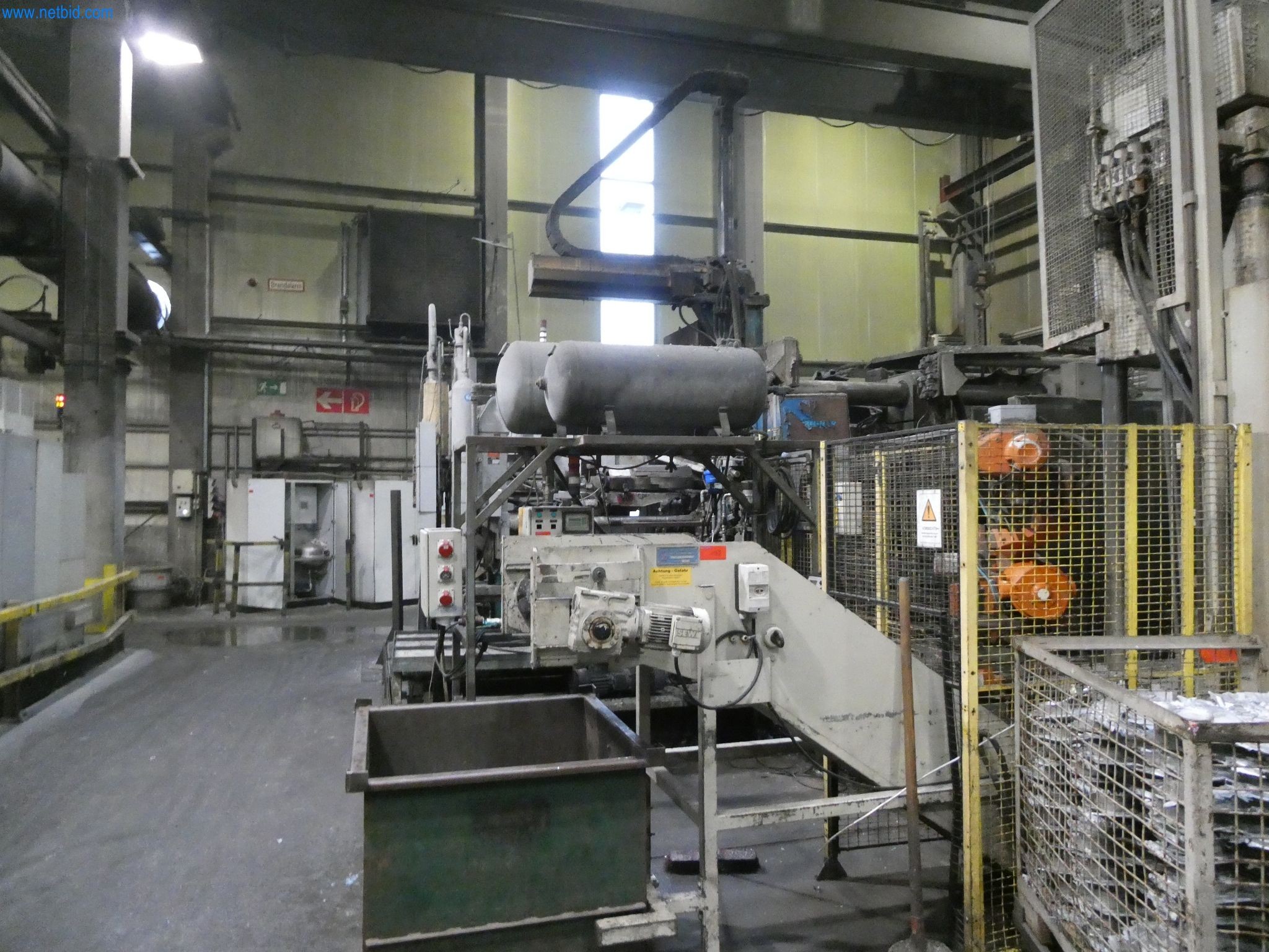 Machines & systems for light metal die casting (powertrain & structural parts)-7