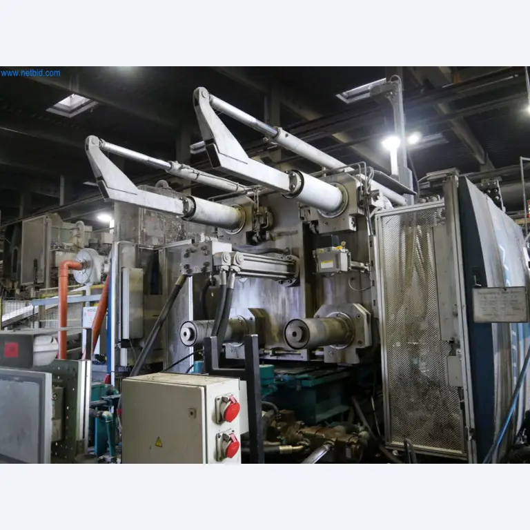 Machines & systems for light metal die casting (powertrain & structural parts)-7
