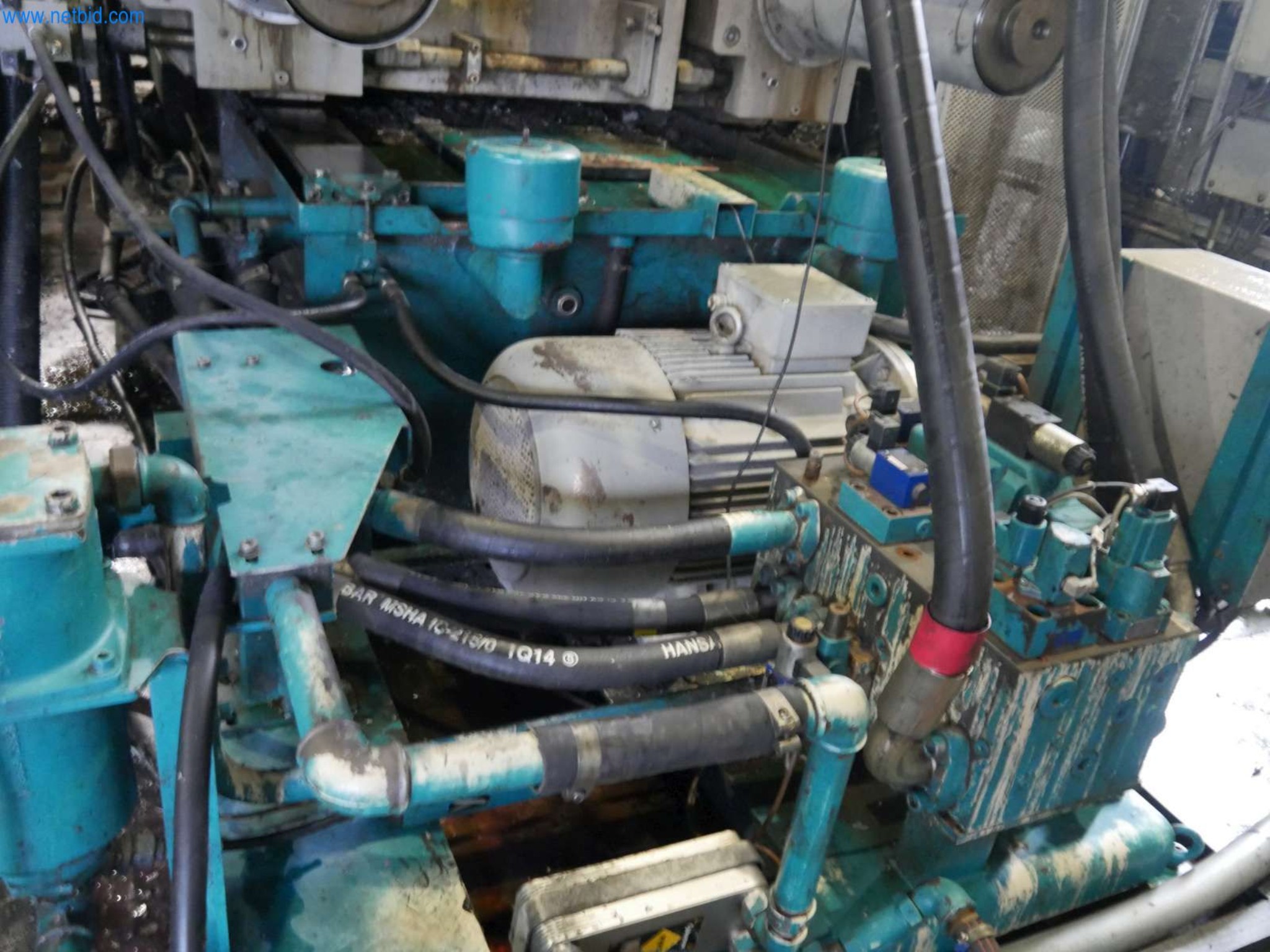 Machines & systems for light metal die casting (powertrain & structural parts)-9