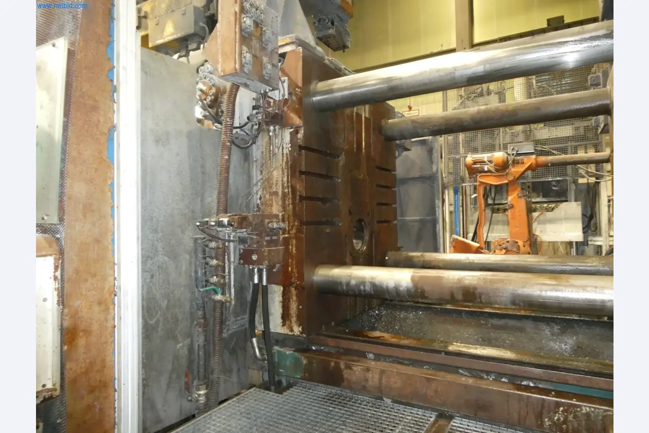 Machines & systems for light metal die casting (powertrain & structural parts)-13