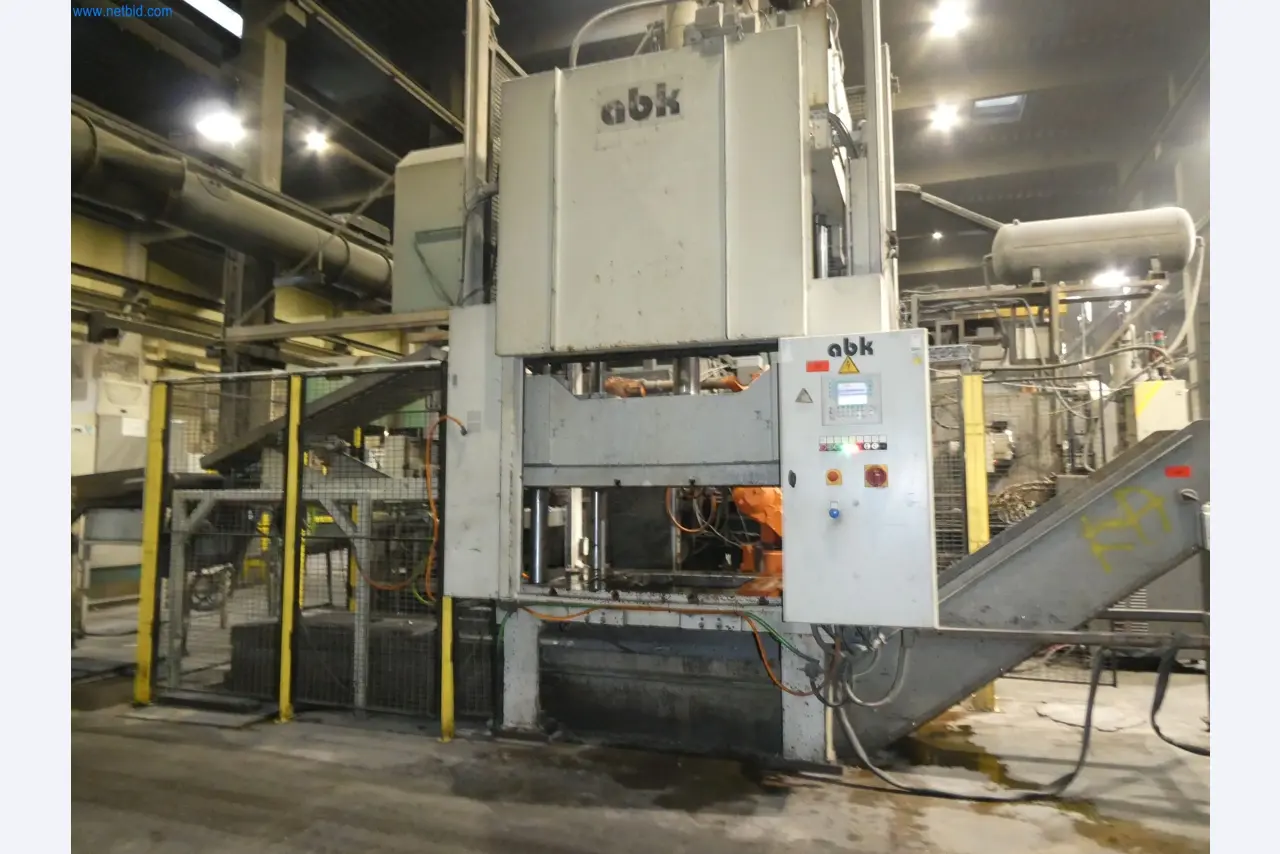 Machines & systems for light metal die casting (powertrain & structural parts)-24