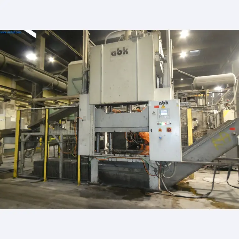 Machines & systems for light metal die casting (powertrain & structural parts)-24