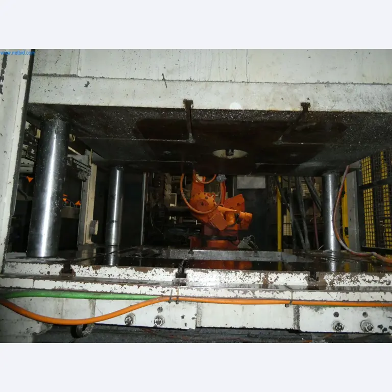 Machines & systems for light metal die casting (powertrain & structural parts)-27