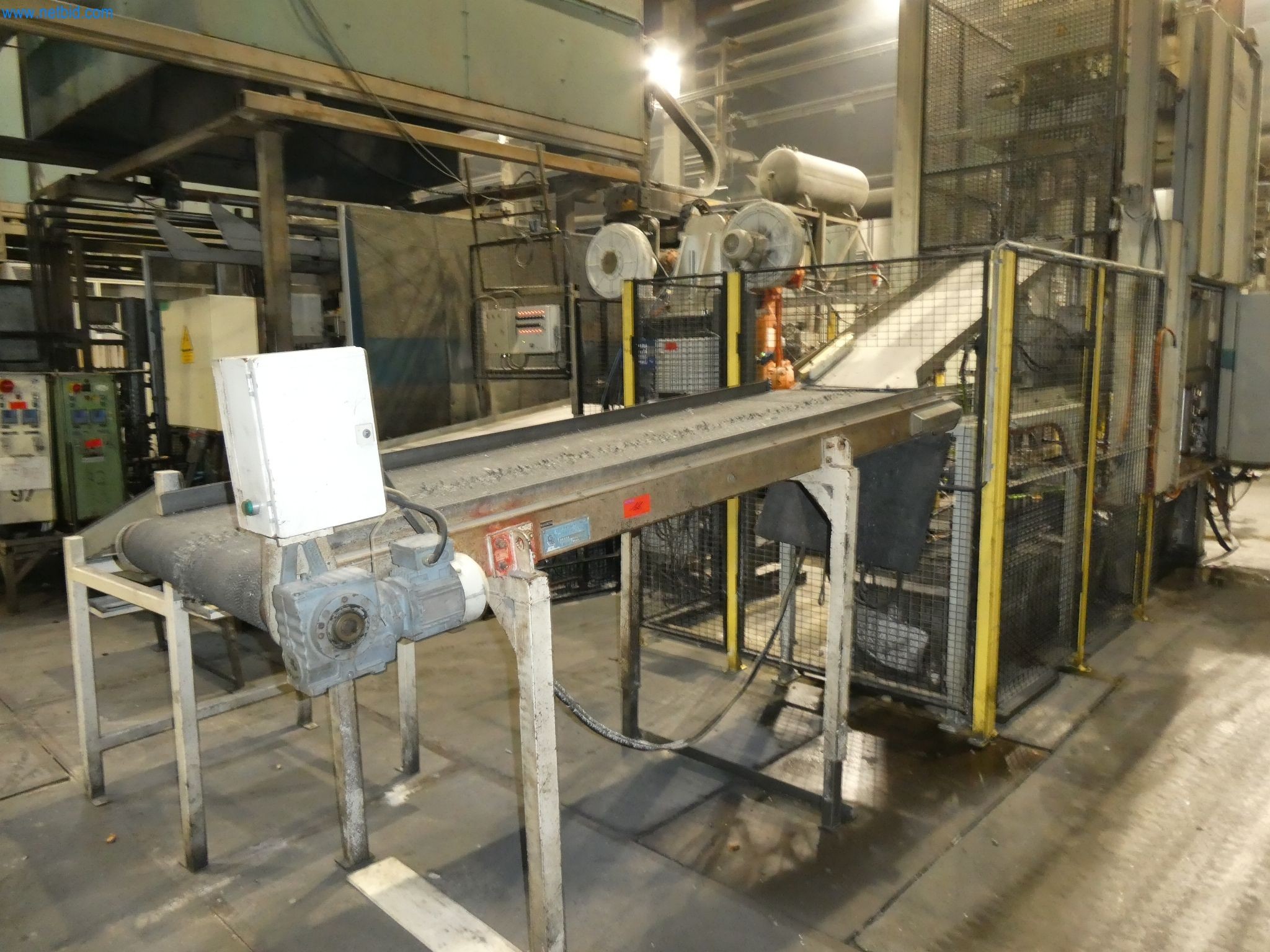 Machines & systems for light metal die casting (powertrain & structural parts)-28