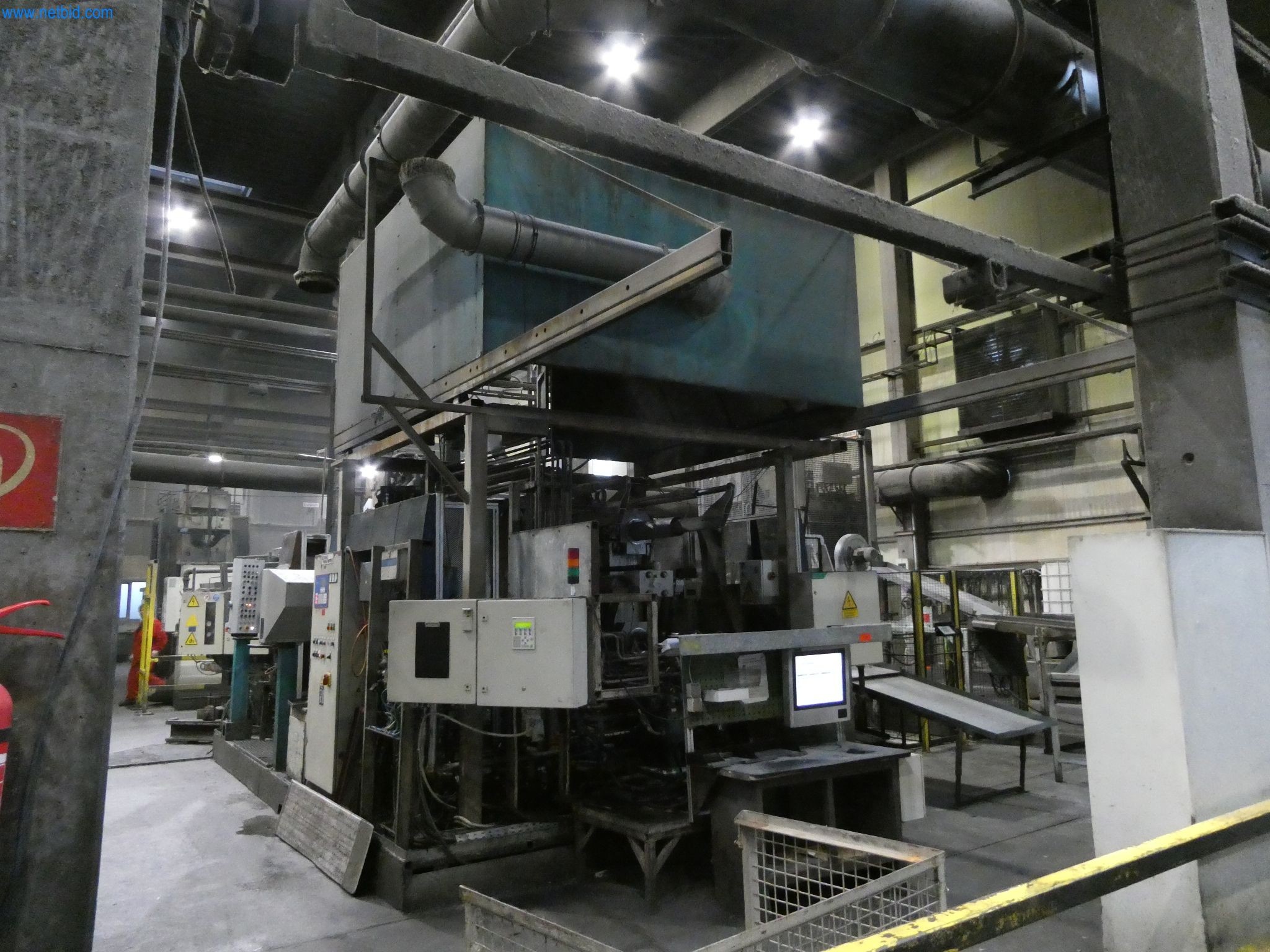 Machines & systems for light metal die casting (powertrain & structural parts)-2