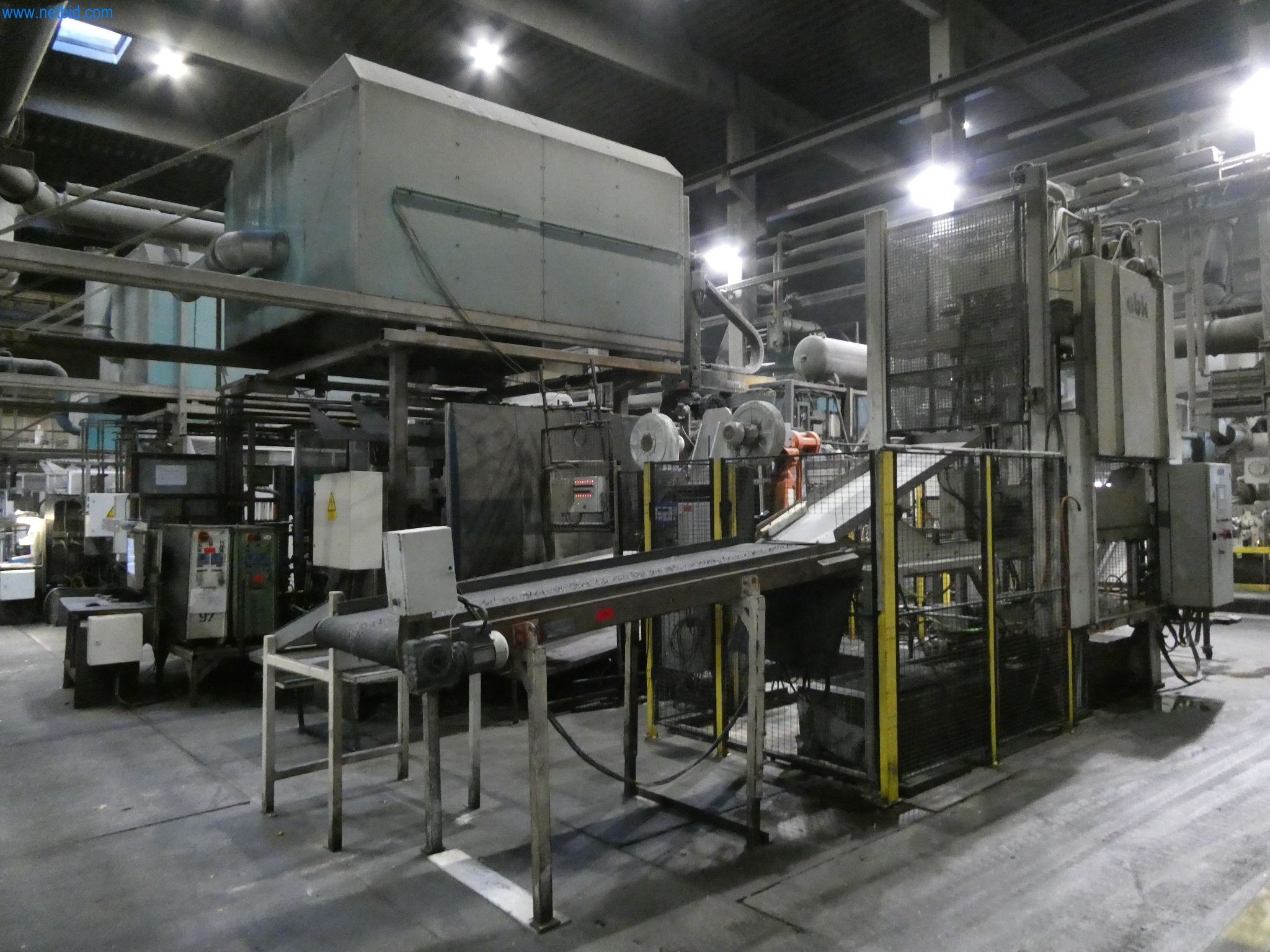 Machines & systems for light metal die casting (powertrain & structural parts)-3