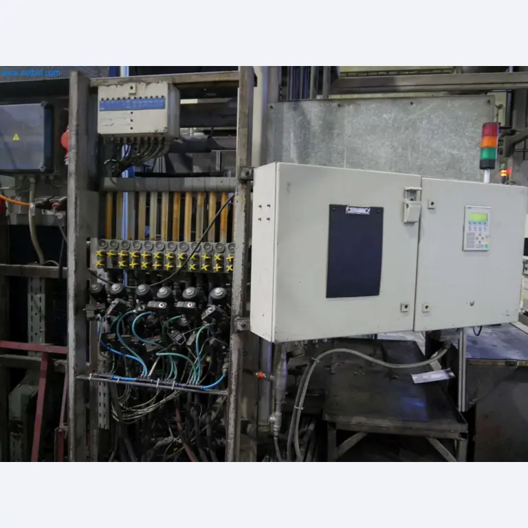 Machines & systems for light metal die casting (powertrain & structural parts)-12