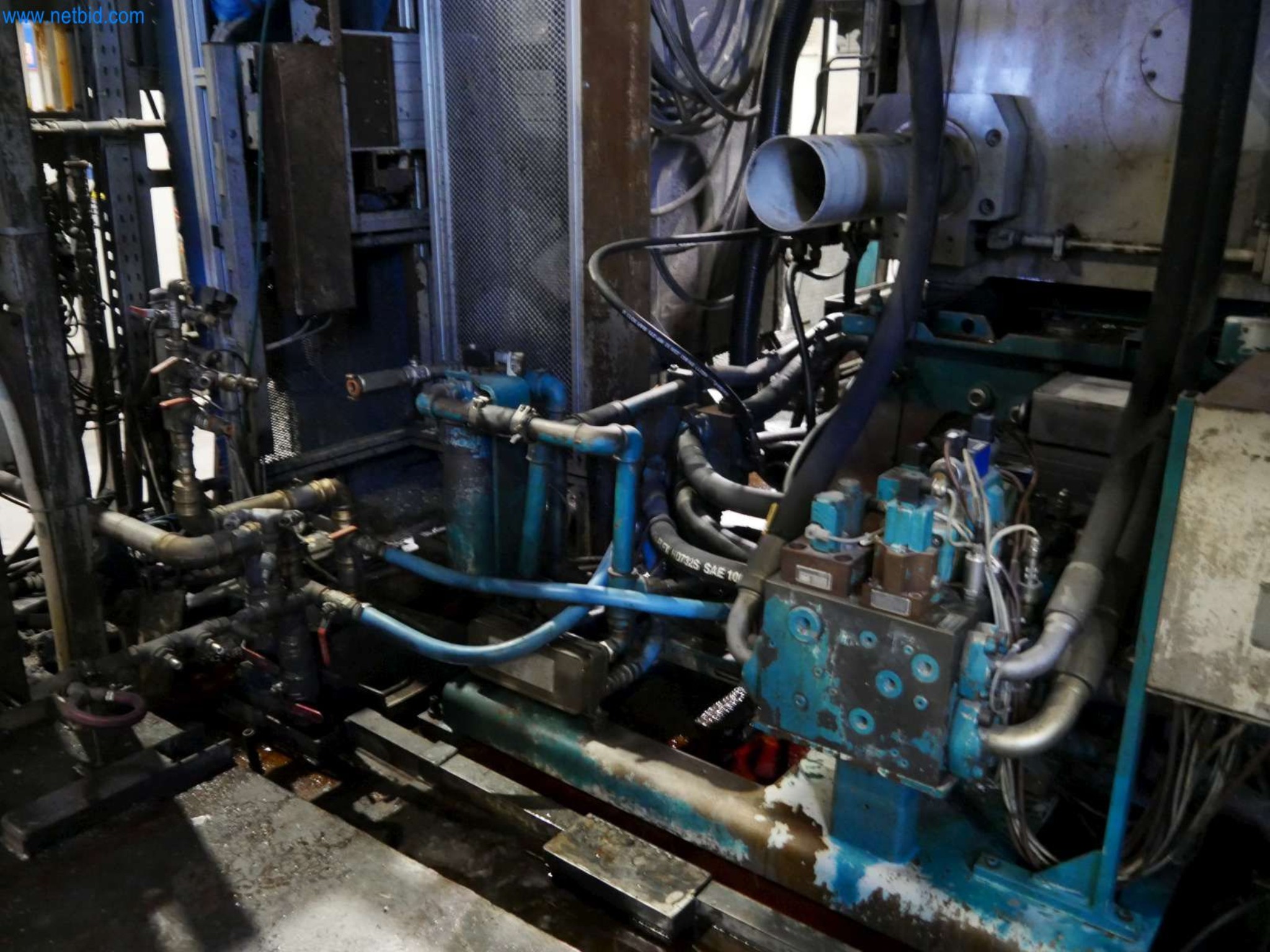 Machines & systems for light metal die casting (powertrain & structural parts)-14