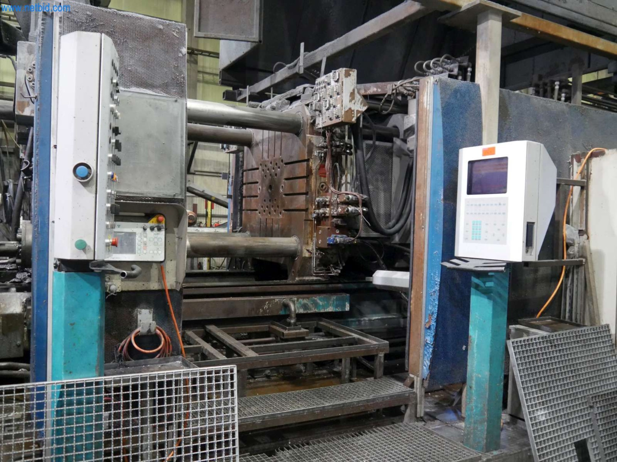 Machines & systems for light metal die casting (powertrain & structural parts)-1