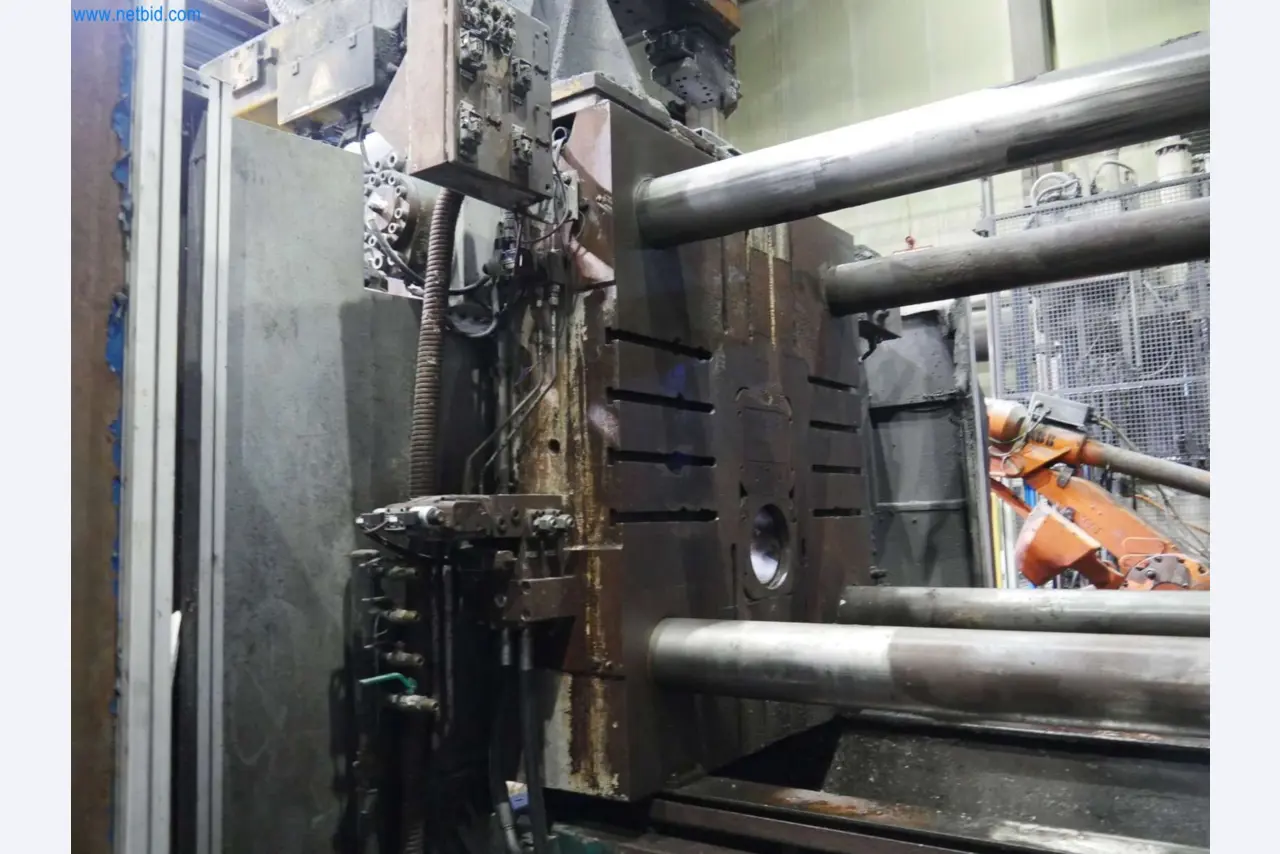 Machines & systems for light metal die casting (powertrain & structural parts)-3