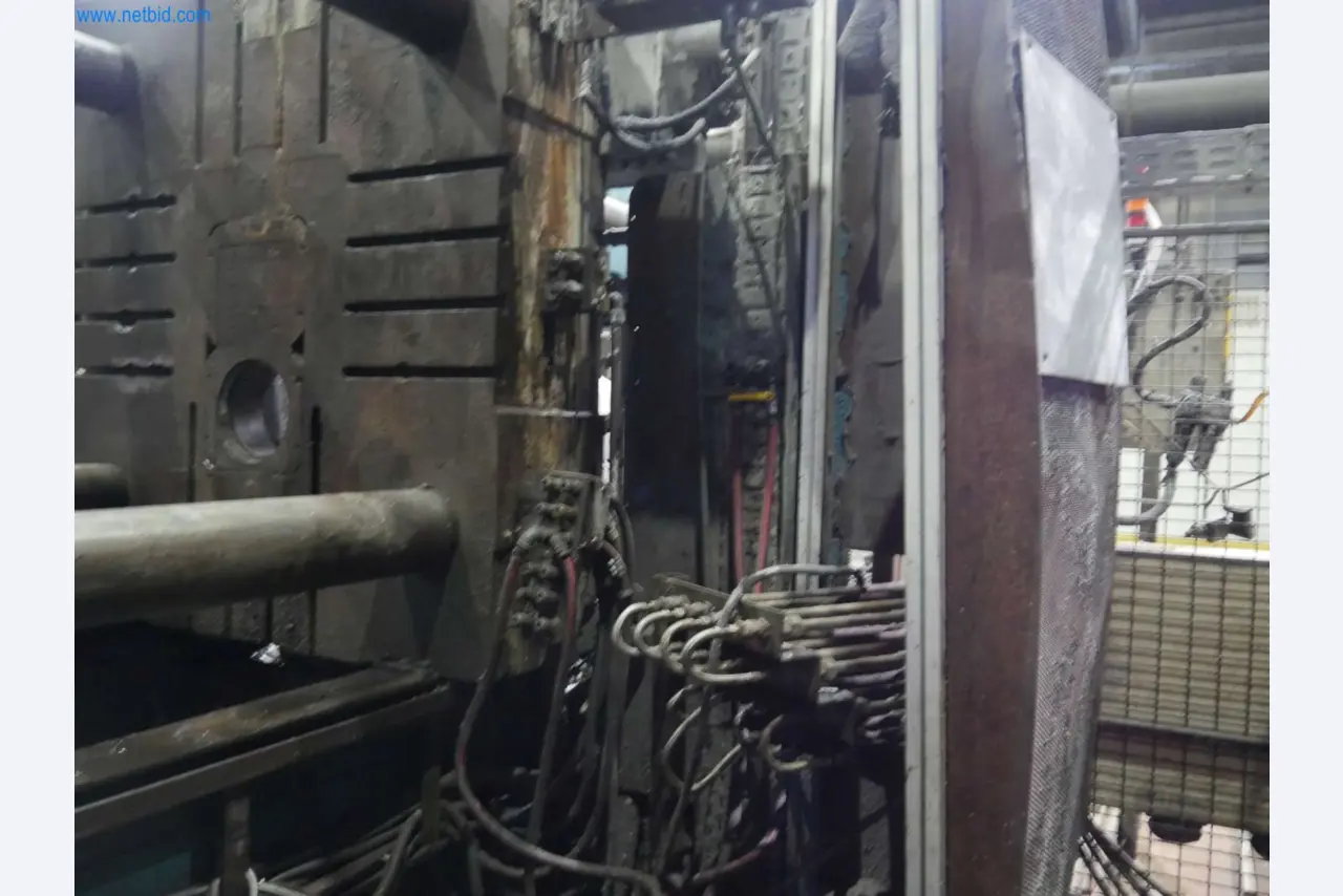 Machines & systems for light metal die casting (powertrain & structural parts)-6