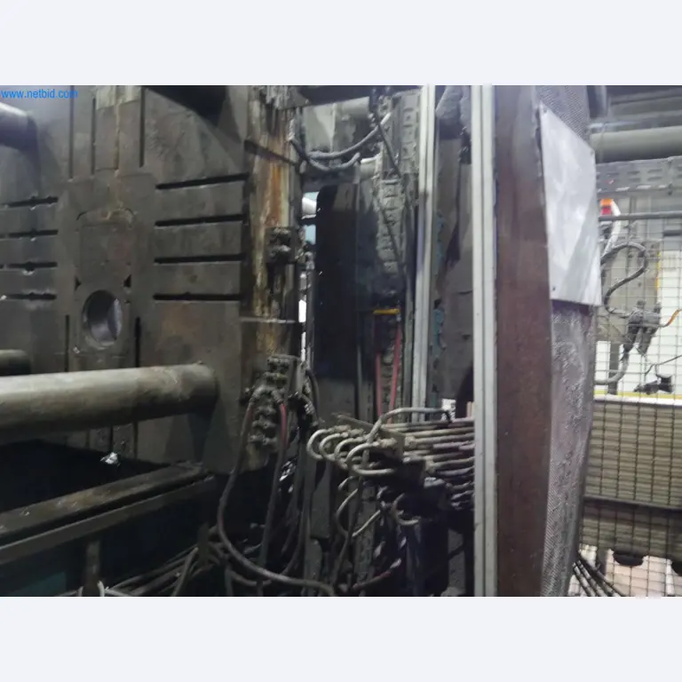Machines & systems for light metal die casting (powertrain & structural parts)-6