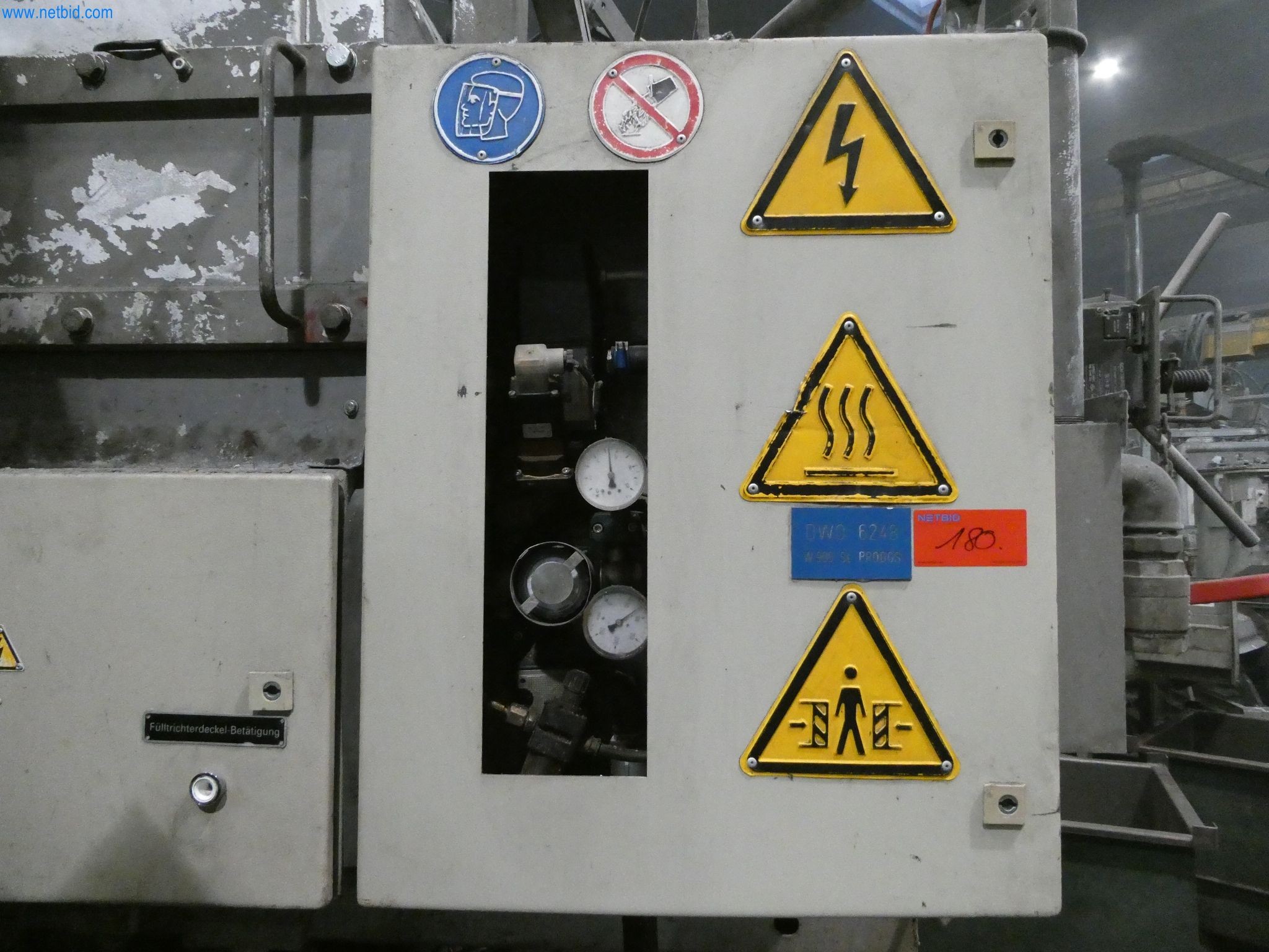 Machines & systems for light metal die casting (powertrain & structural parts)-17