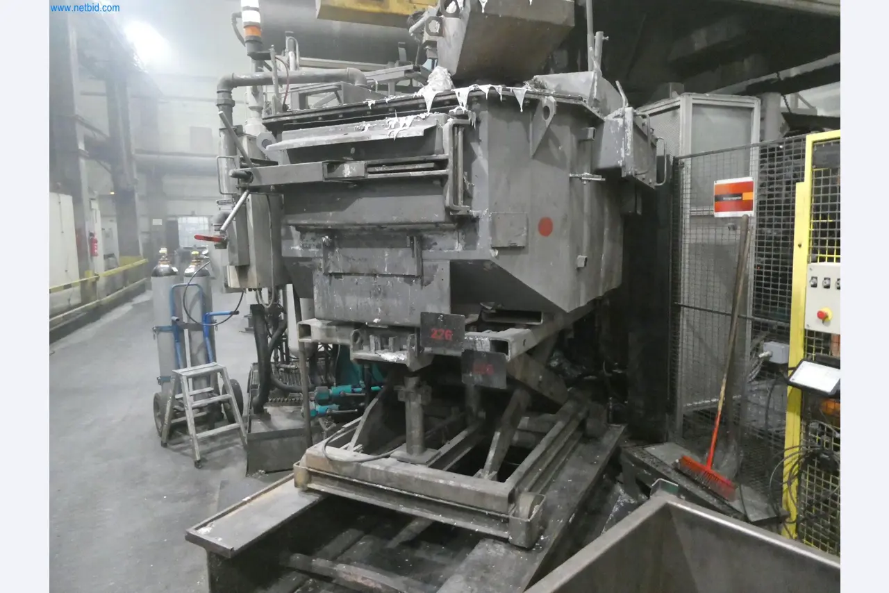 Machines & systems for light metal die casting (powertrain & structural parts)-18