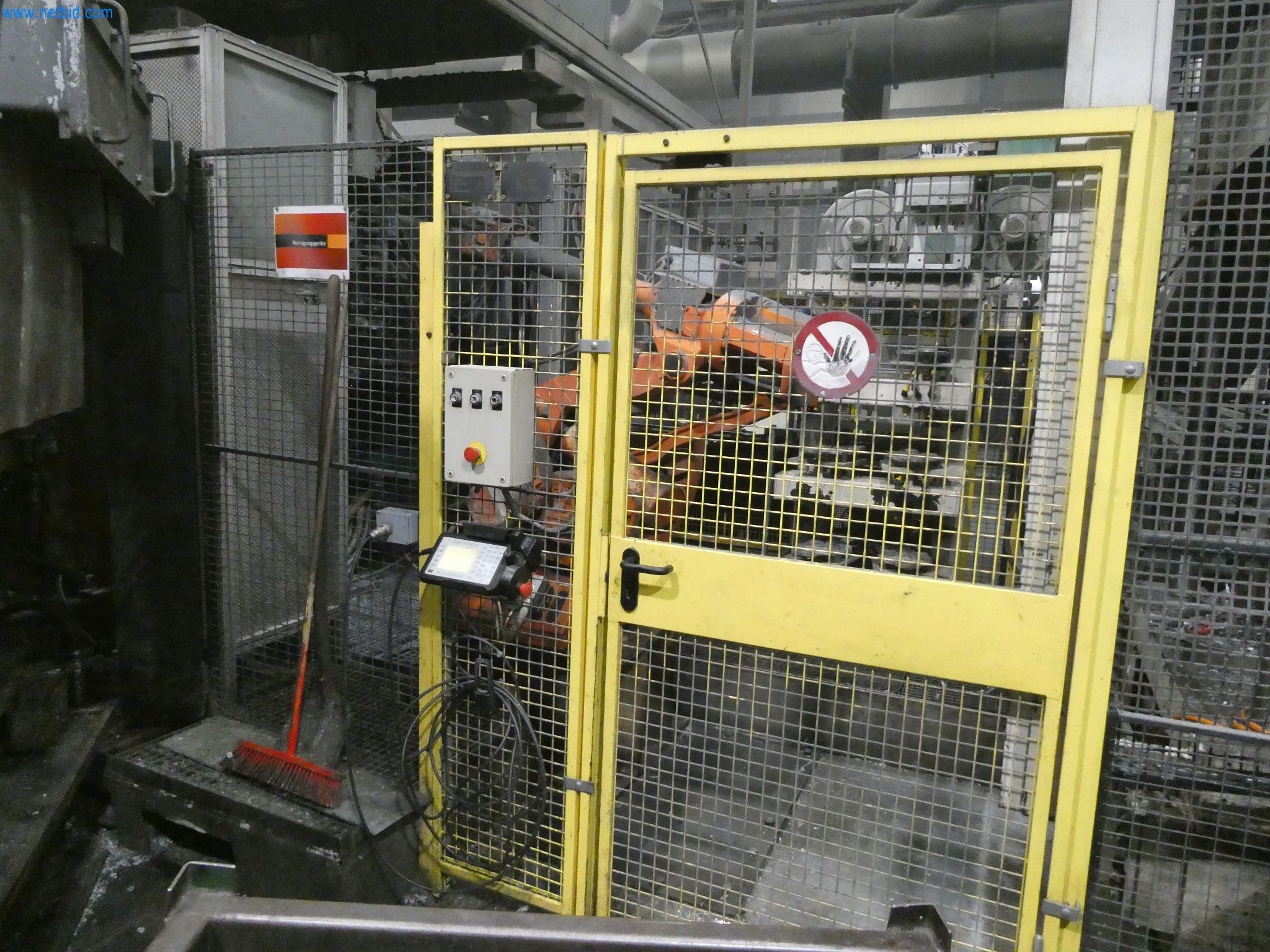 Machines & systems for light metal die casting (powertrain & structural parts)-19