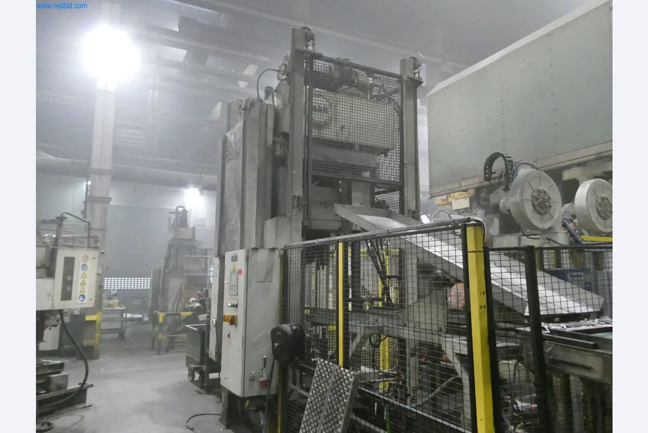 Machines & systems for light metal die casting (powertrain & structural parts)-24