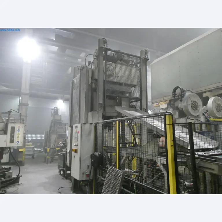 Machines & systems for light metal die casting (powertrain & structural parts)-24