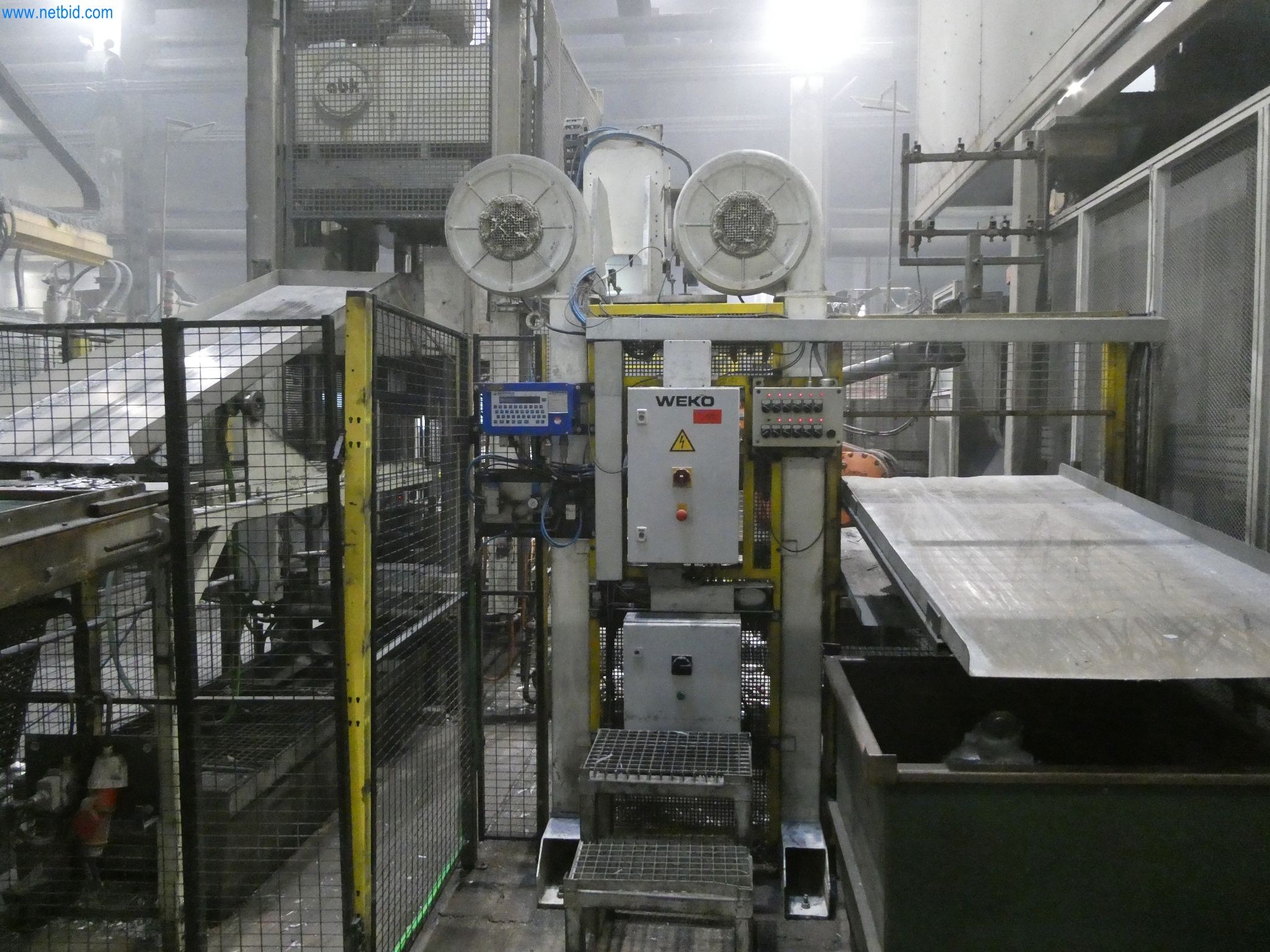 Machines & systems for light metal die casting (powertrain & structural parts)-26