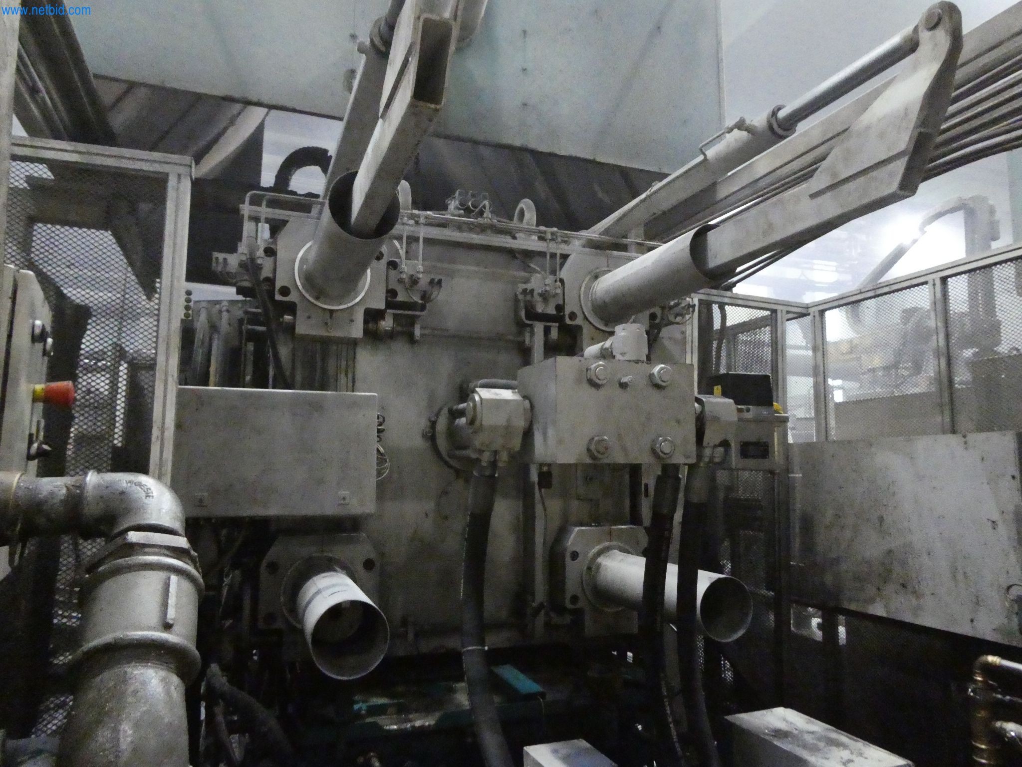 Machines & systems for light metal die casting (powertrain & structural parts)-30