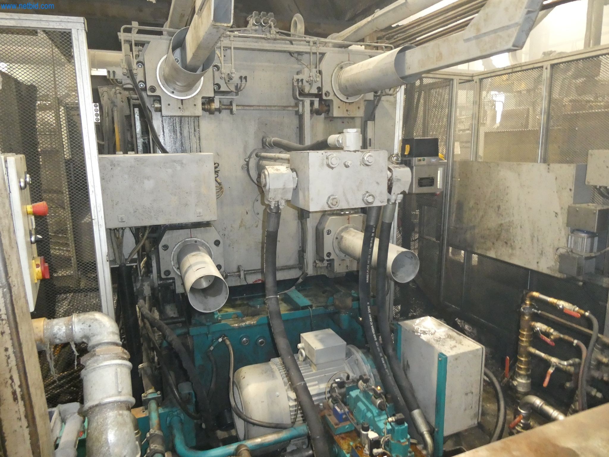 Machines & systems for light metal die casting (powertrain & structural parts)-31