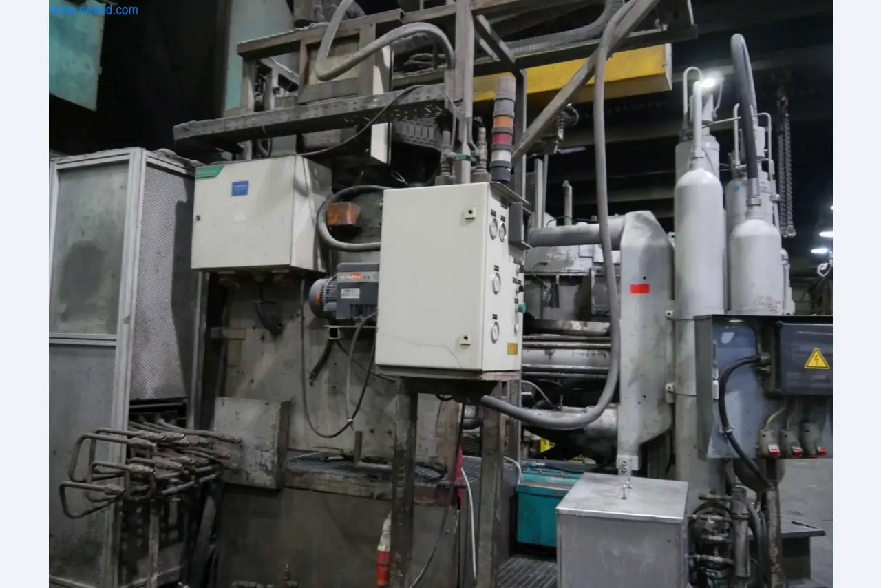 Machines & systems for light metal die casting (powertrain & structural parts)-10