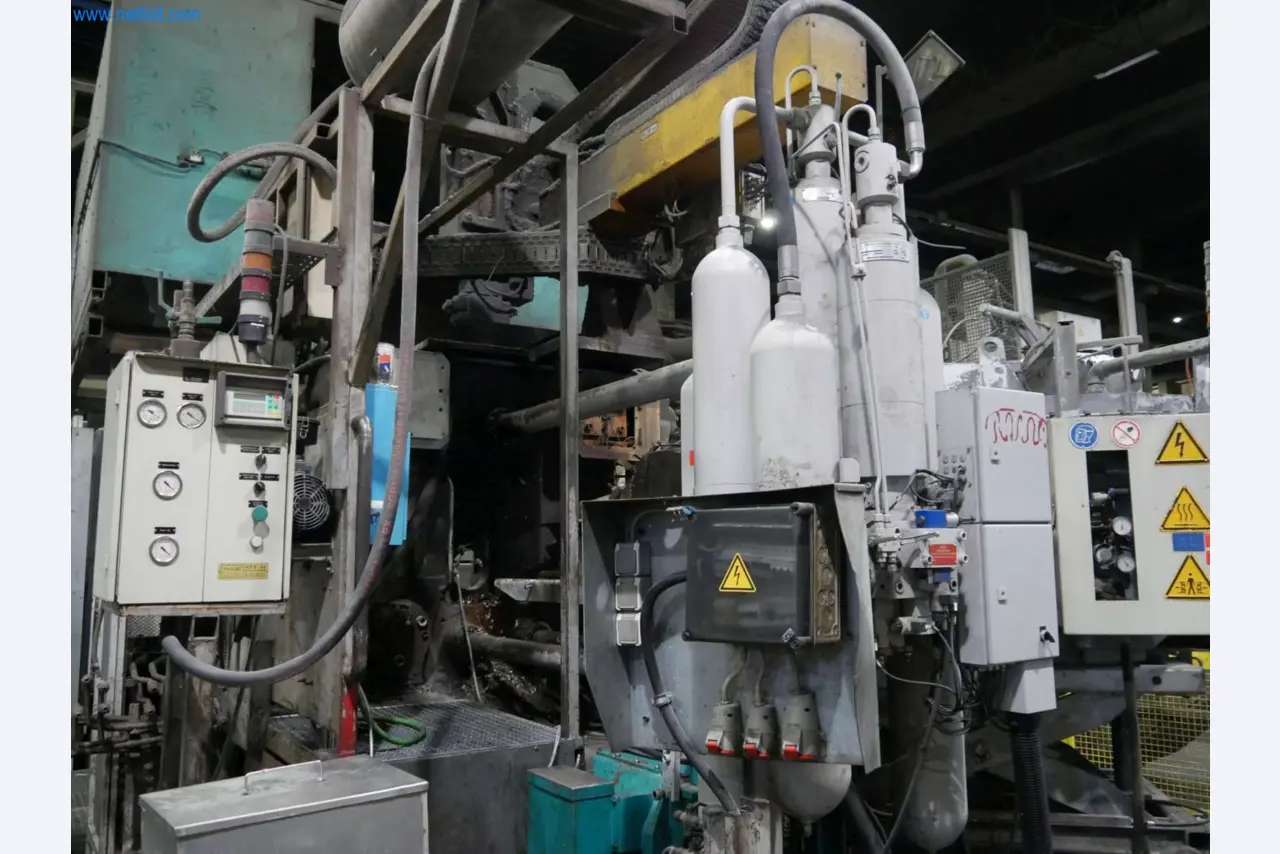 Machines & systems for light metal die casting (powertrain & structural parts)-11