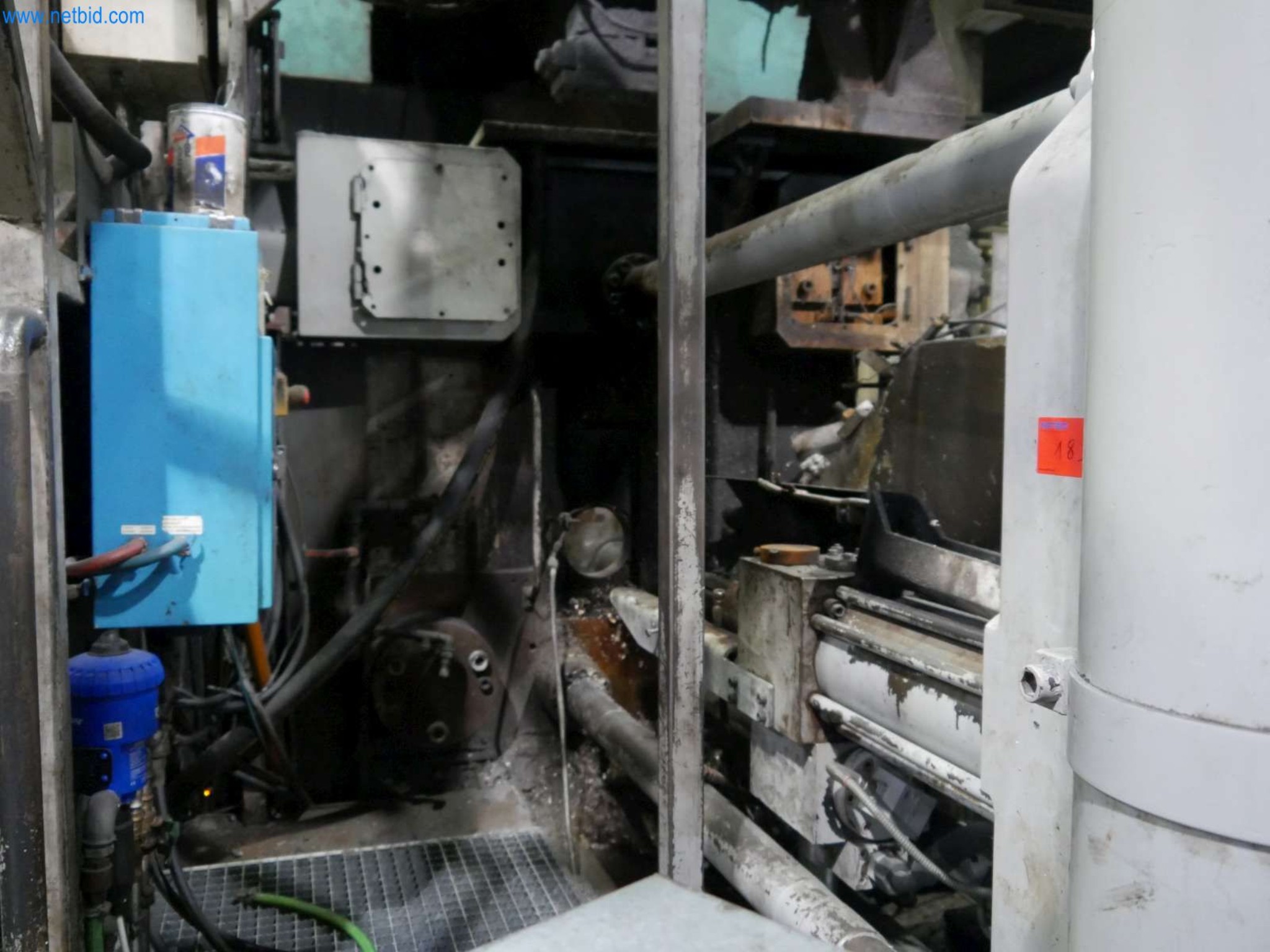 Machines & systems for light metal die casting (powertrain & structural parts)-12