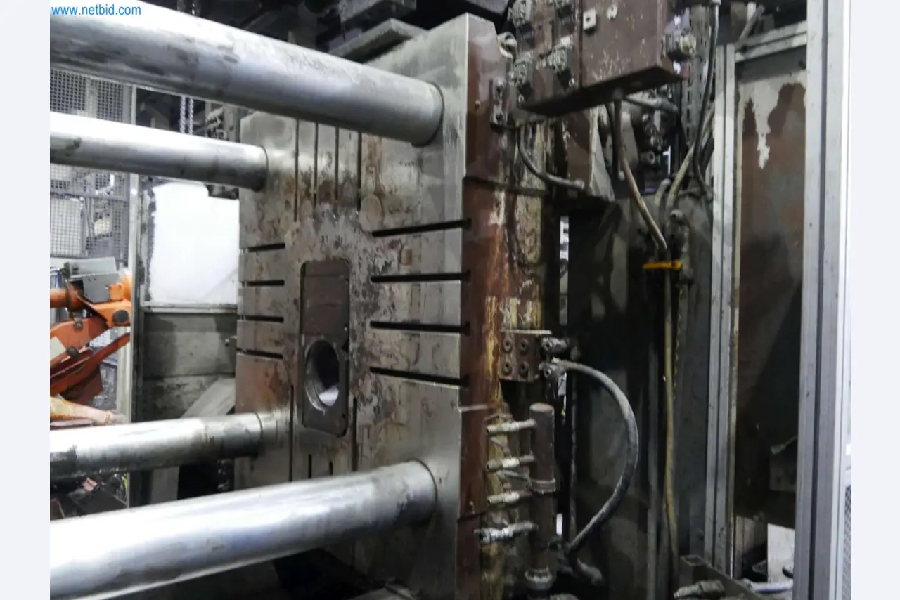 Machines & systems for light metal die casting (powertrain & structural parts)-3