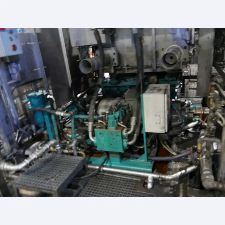 Machines & systems for light metal die casting (powertrain & structural parts)-8