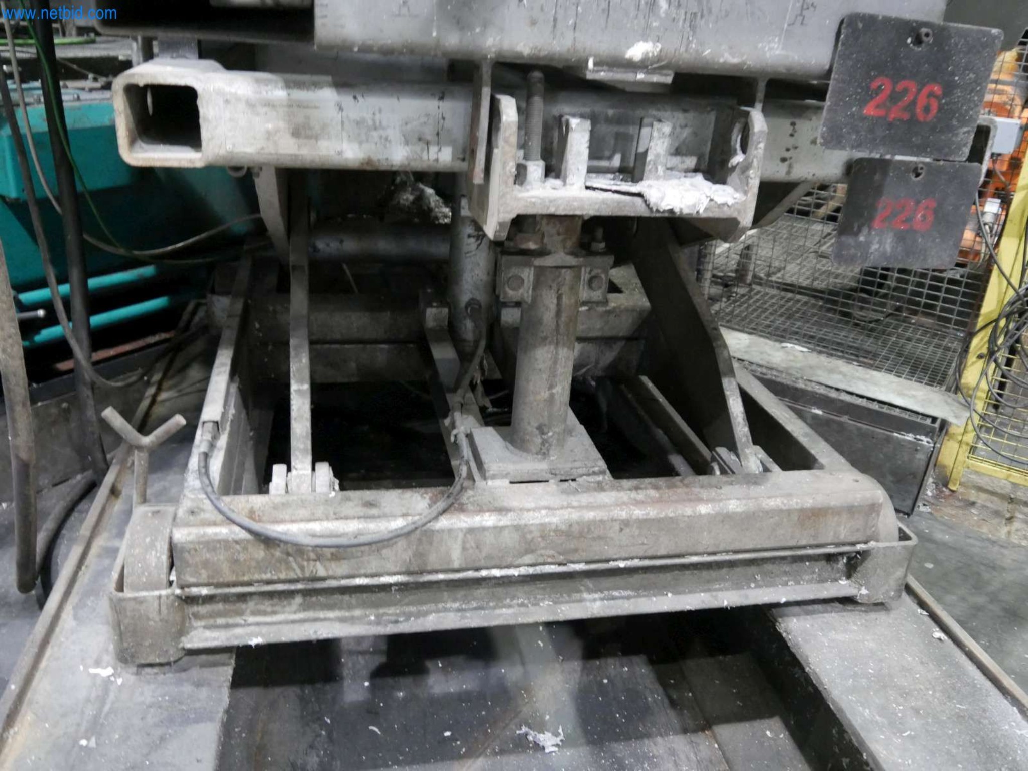 Machines & systems for light metal die casting (powertrain & structural parts)-2