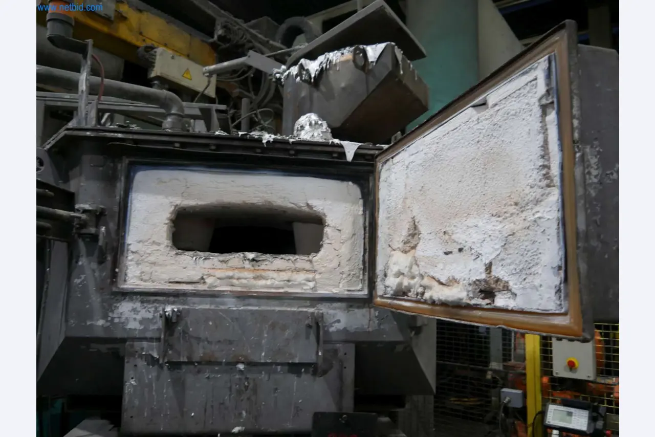 Machines & systems for light metal die casting (powertrain & structural parts)-6