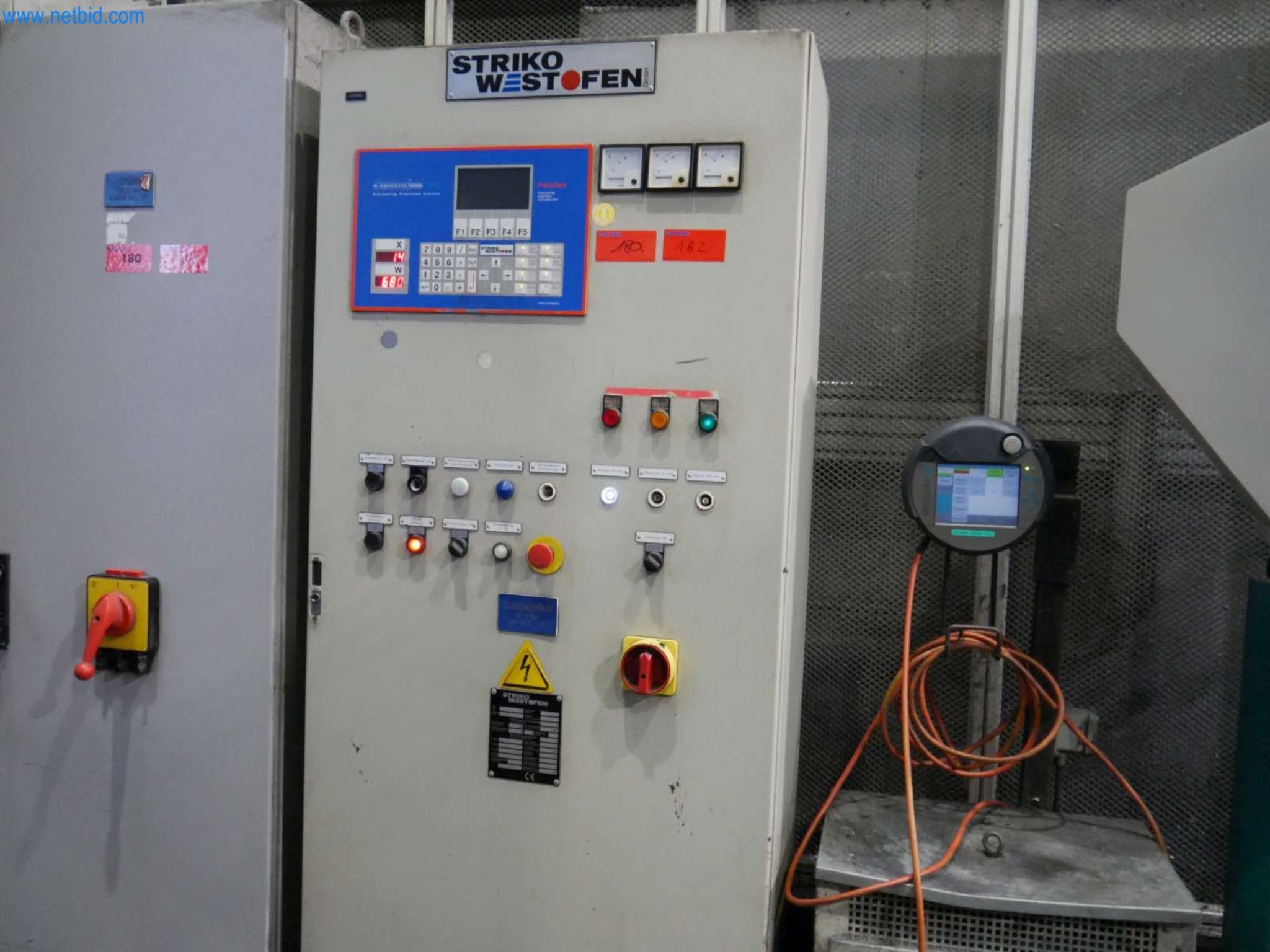 Machines & systems for light metal die casting (powertrain & structural parts)-8
