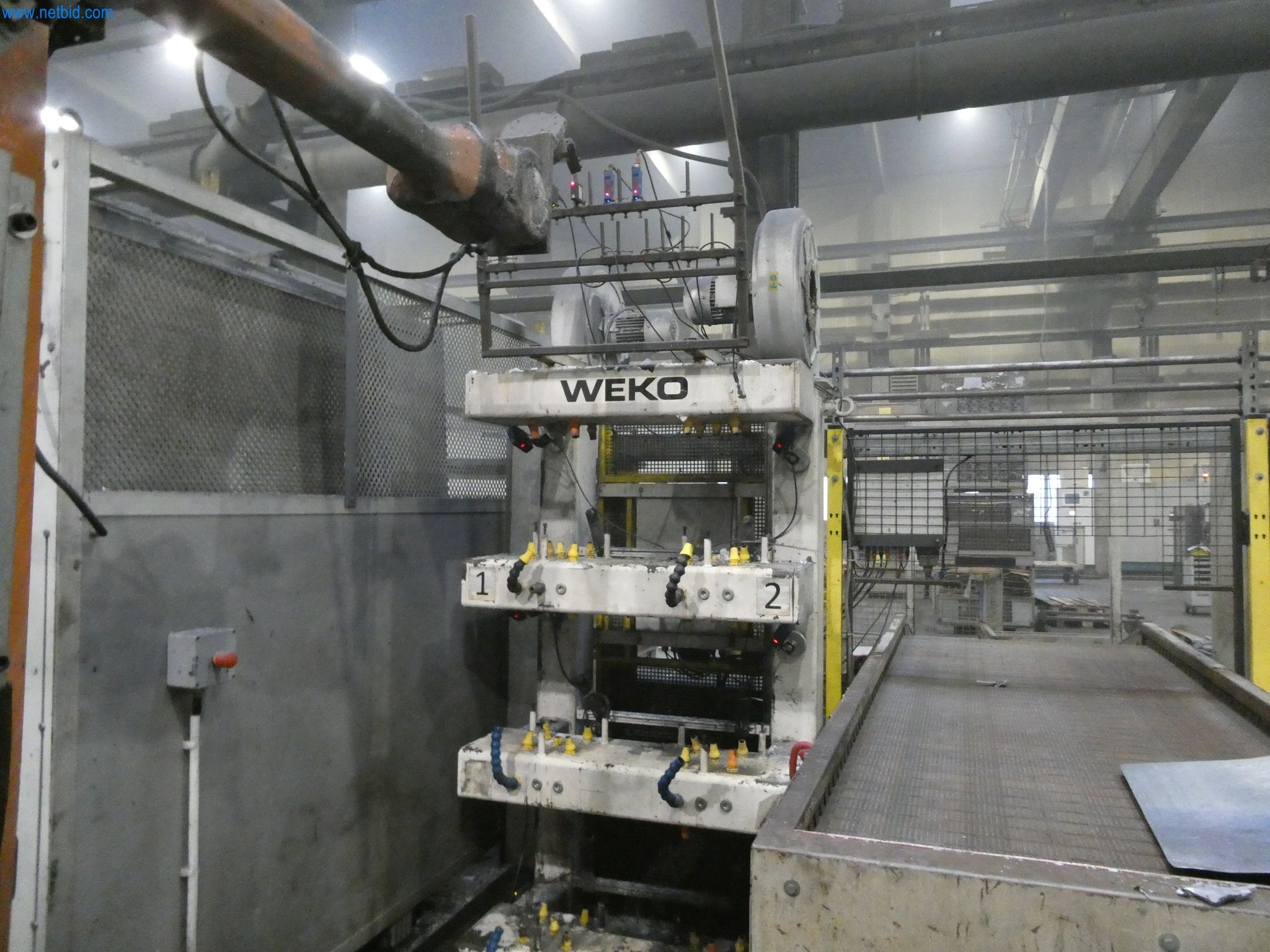 Machines & systems for light metal die casting (powertrain & structural parts)-18