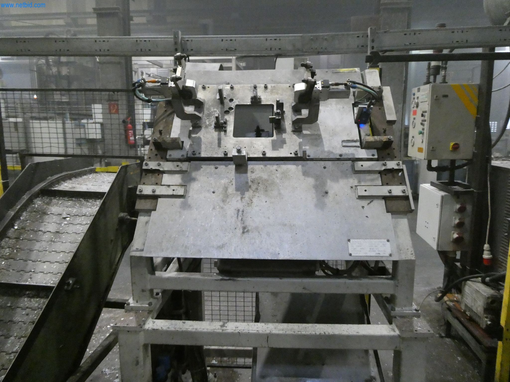 Machines & systems for light metal die casting (powertrain & structural parts)-19