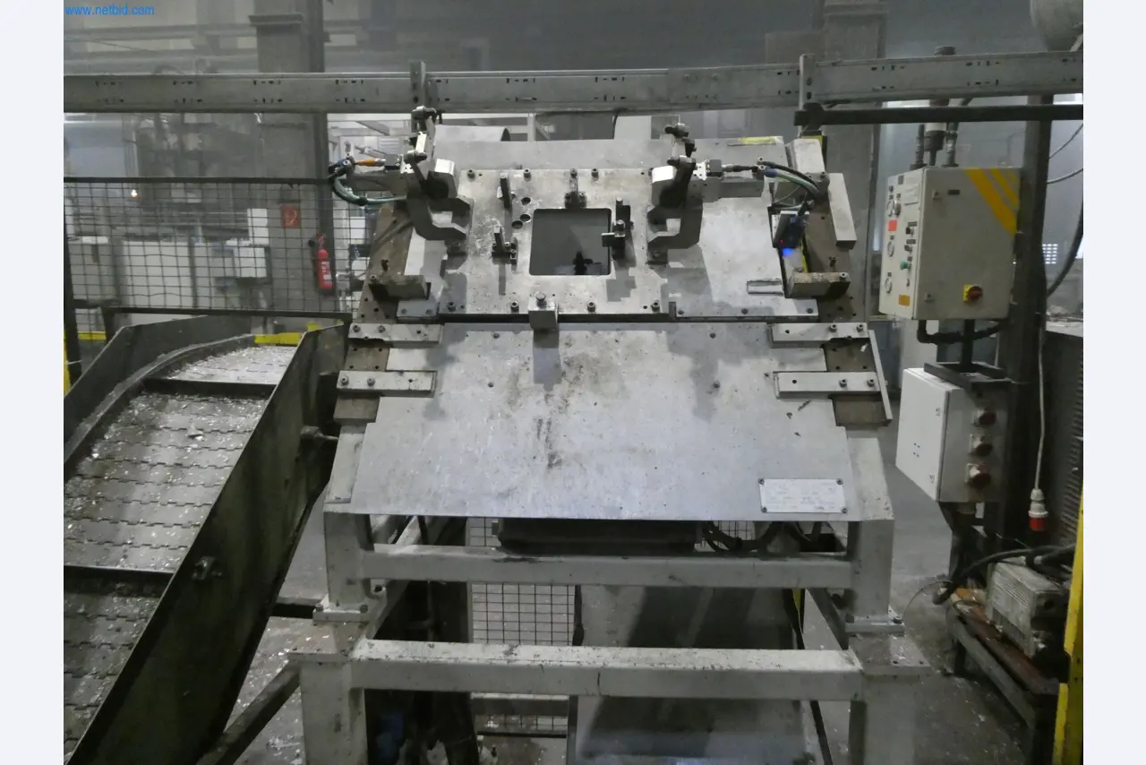 Machines & systems for light metal die casting (powertrain & structural parts)-19