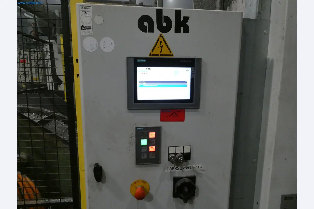 Machines & systems for light metal die casting (powertrain & structural parts)-21