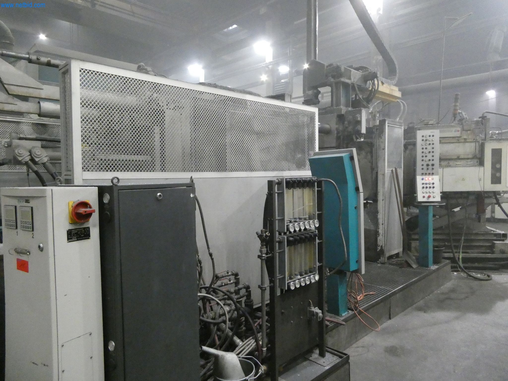 Machines & systems for light metal die casting (powertrain & structural parts)-4