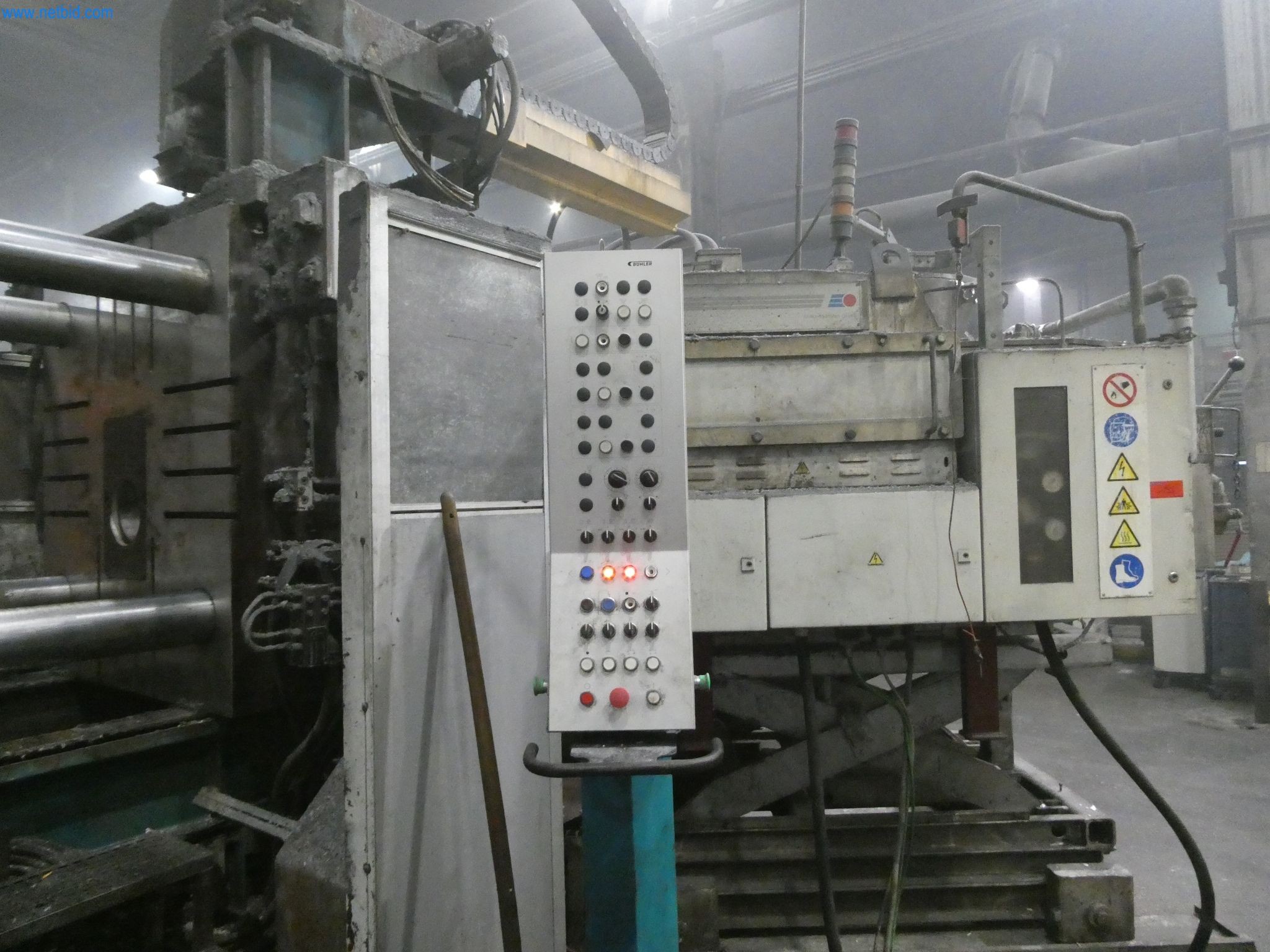 Machines & systems for light metal die casting (powertrain & structural parts)-5