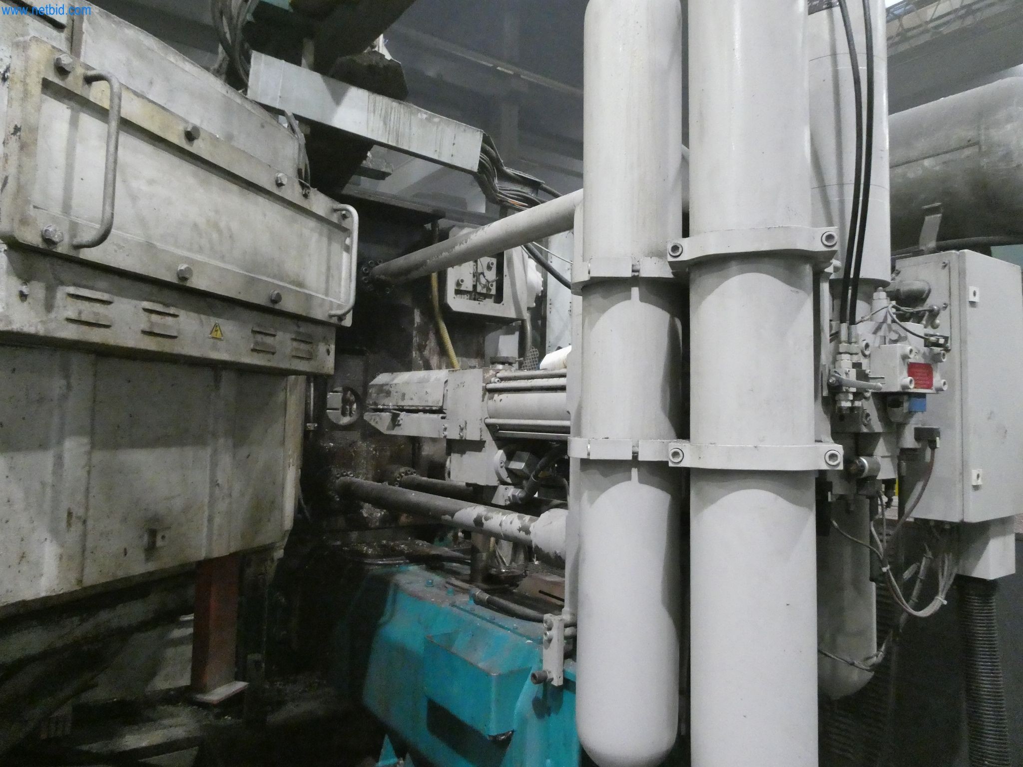 Machines & systems for light metal die casting (powertrain & structural parts)-9