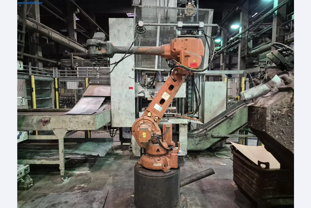 Máquinas y sistemas para la fundición a presión de metales ligeros (piezas estructurales y de la cadena cinemática)-1