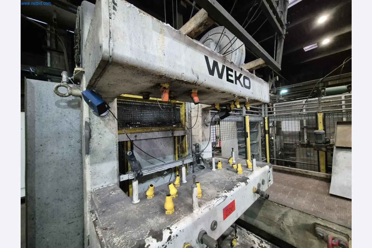 Máquinas y sistemas para la fundición a presión de metales ligeros (piezas estructurales y de la cadena cinemática)-1