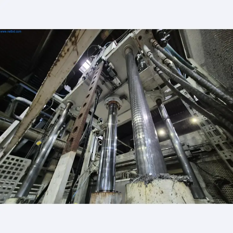 Máquinas y sistemas para la fundición a presión de metales ligeros (piezas estructurales y de la cadena cinemática)-3