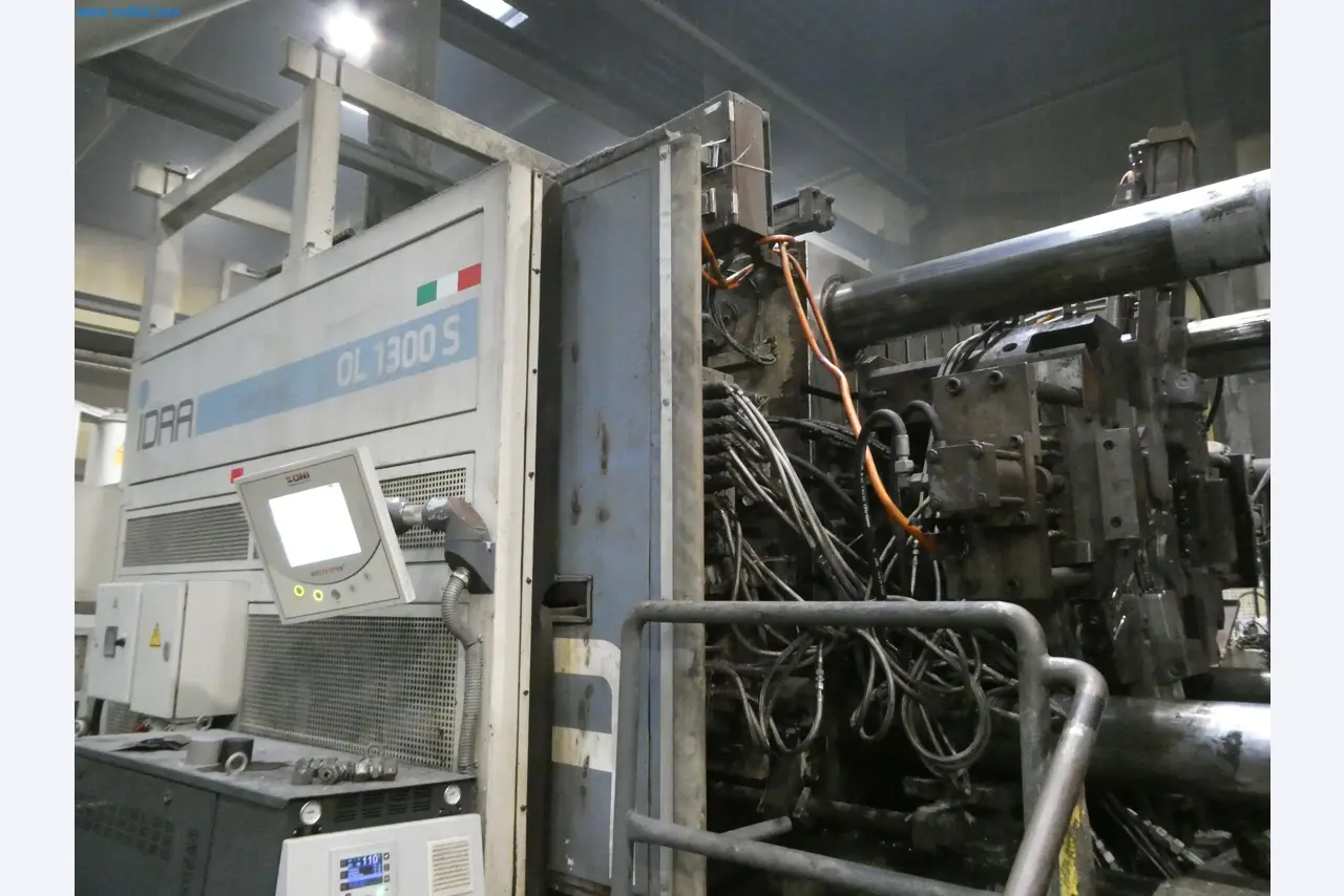 Machines & systems for light metal die casting (powertrain & structural parts)-11