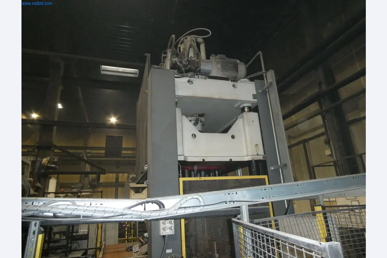 Machines & systems for light metal die casting (powertrain & structural parts)-28