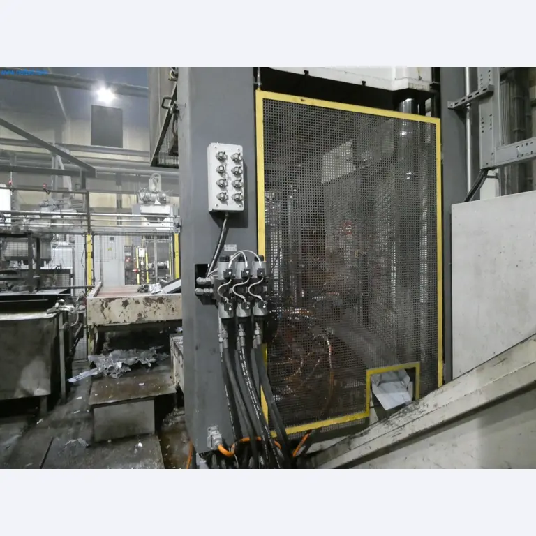 Machines & systems for light metal die casting (powertrain & structural parts)-31