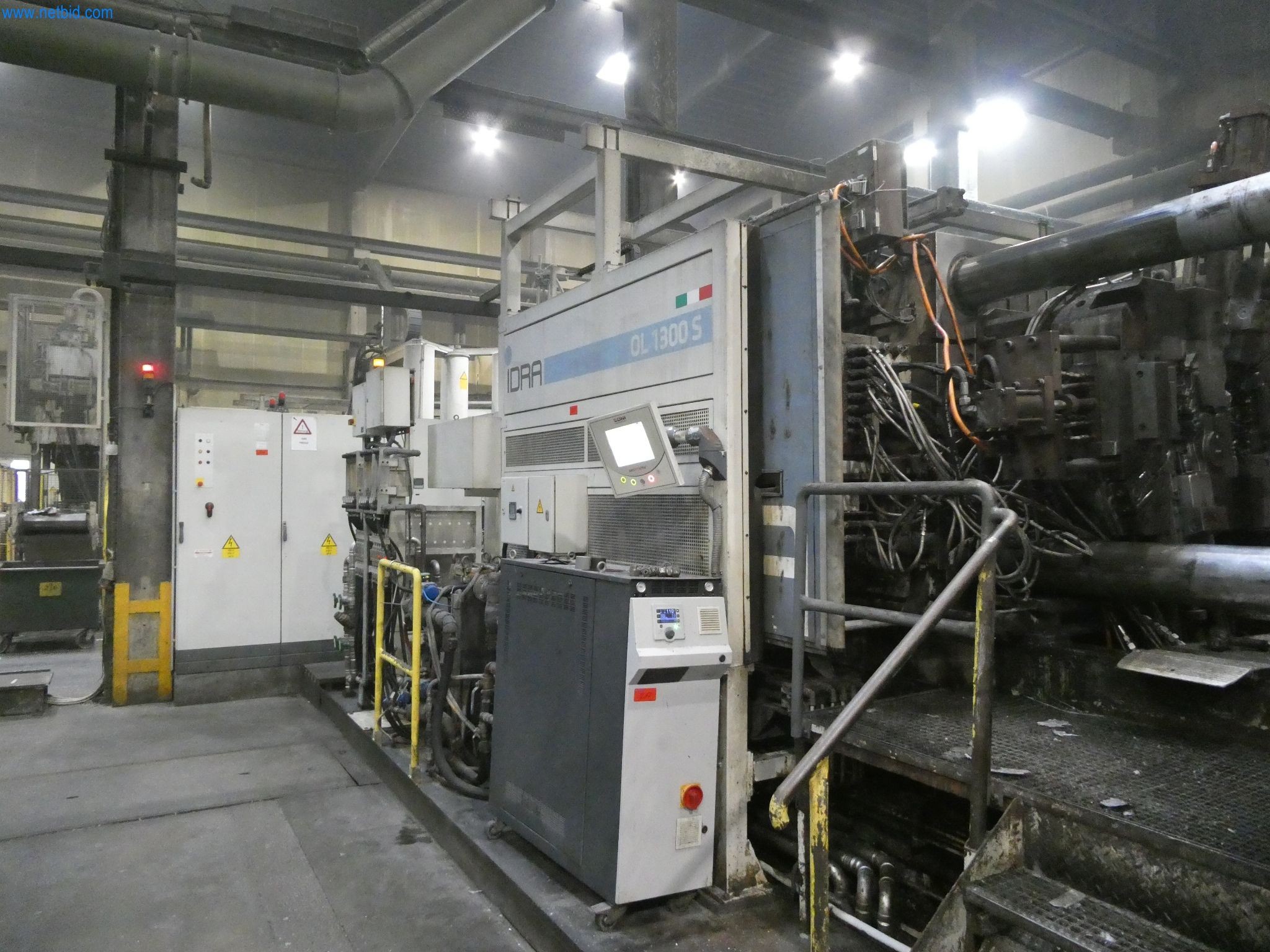 Machines & systems for light metal die casting (powertrain & structural parts)-5