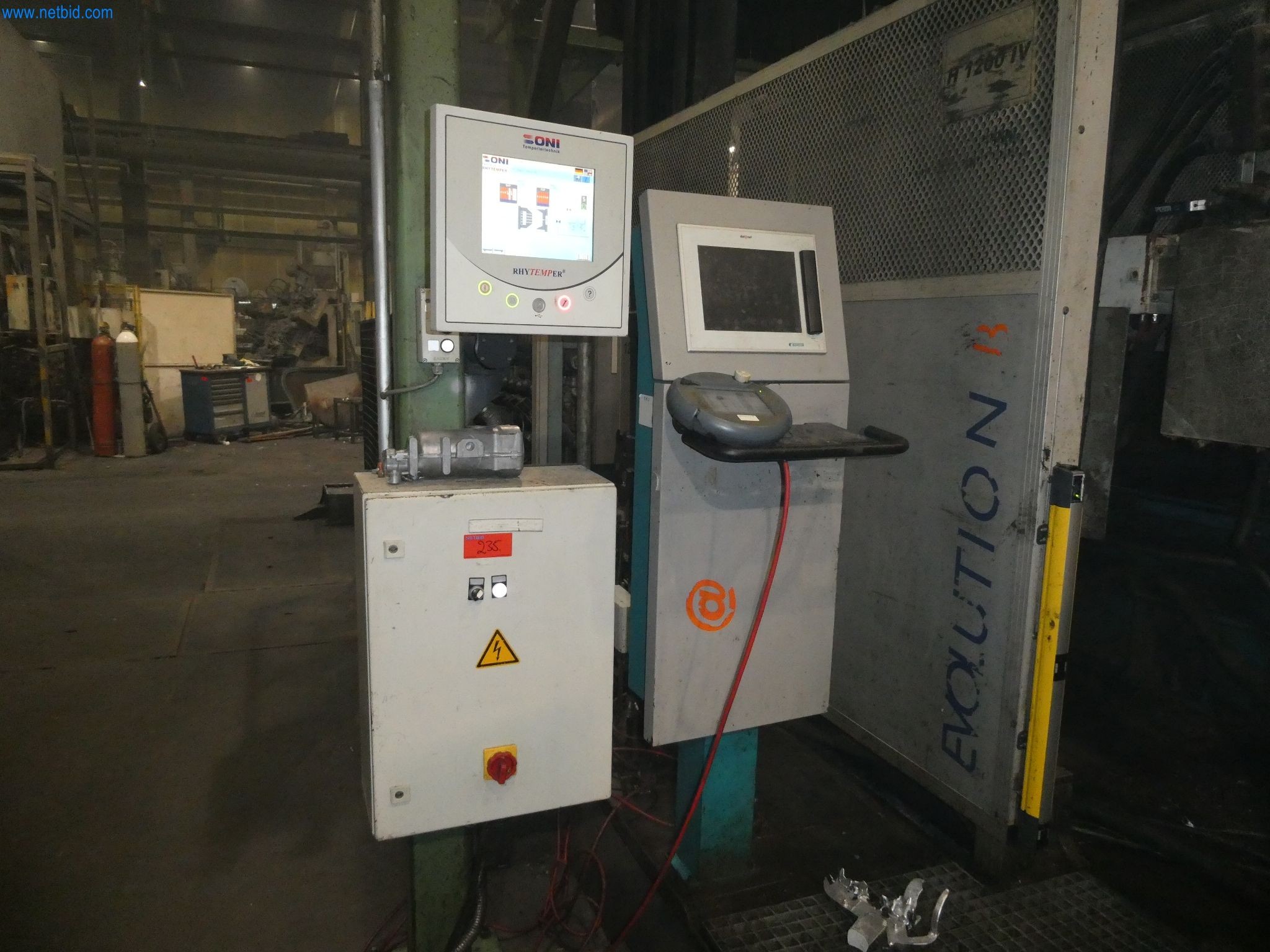 Machines & systems for light metal die casting (powertrain & structural parts)-11